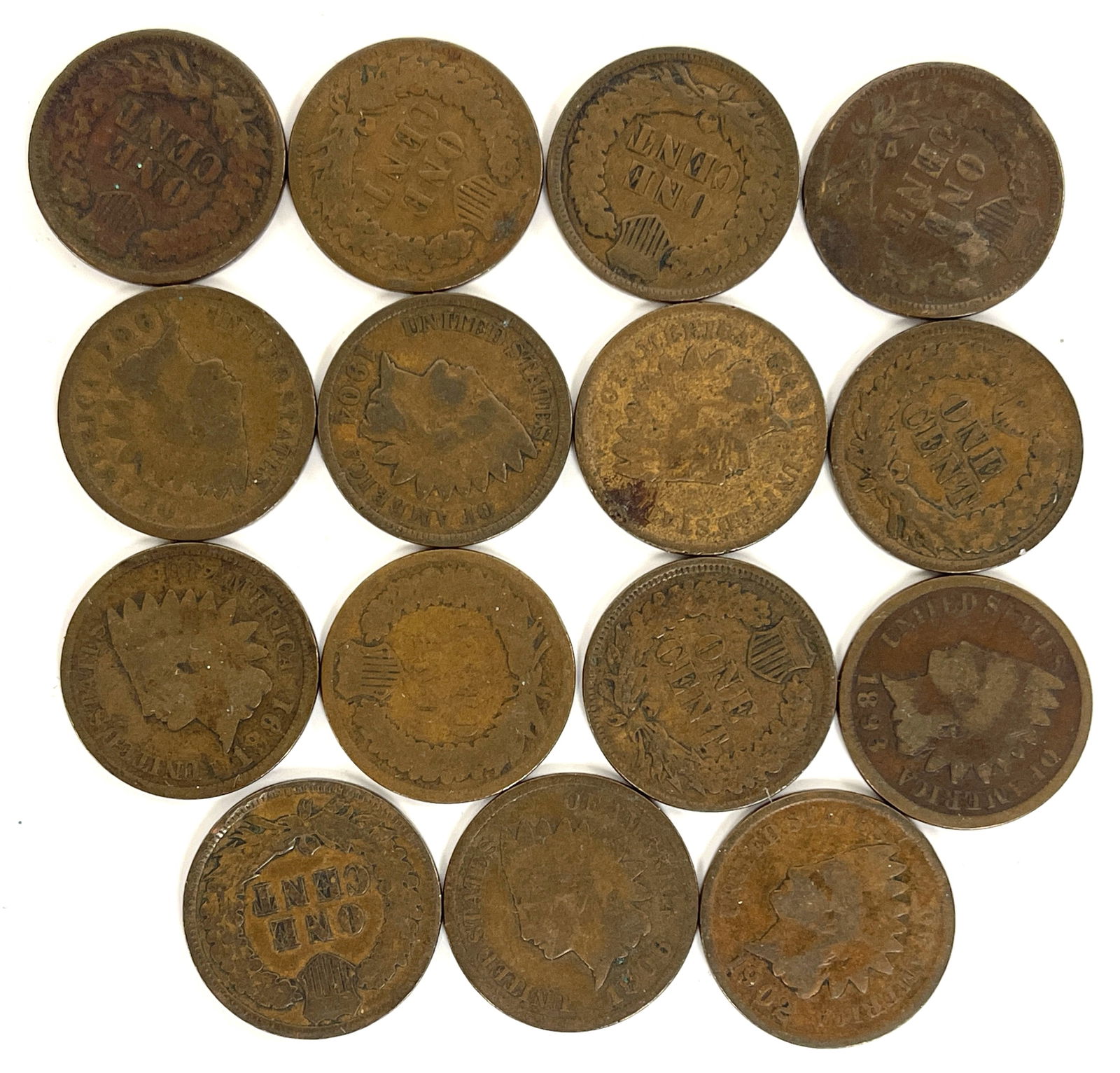 GROUPING OF FIFTEEN INDIAN CENTS: GROUPING OF FIFTEEN INDIAN CENTS