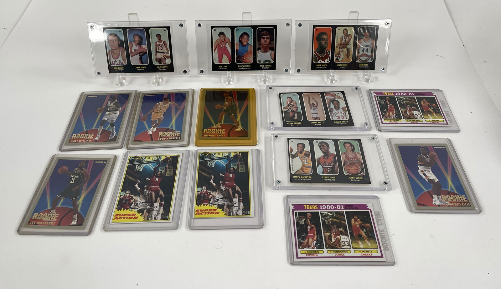 GROUPING OF BASKETBALL TRADING CARDS (1 of 7)