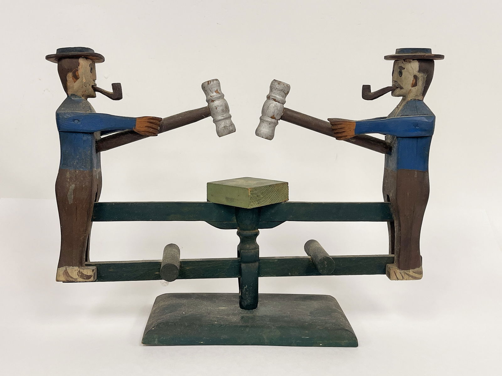 FOLK ART WOODCHOPPERS TOY (1 of 8)