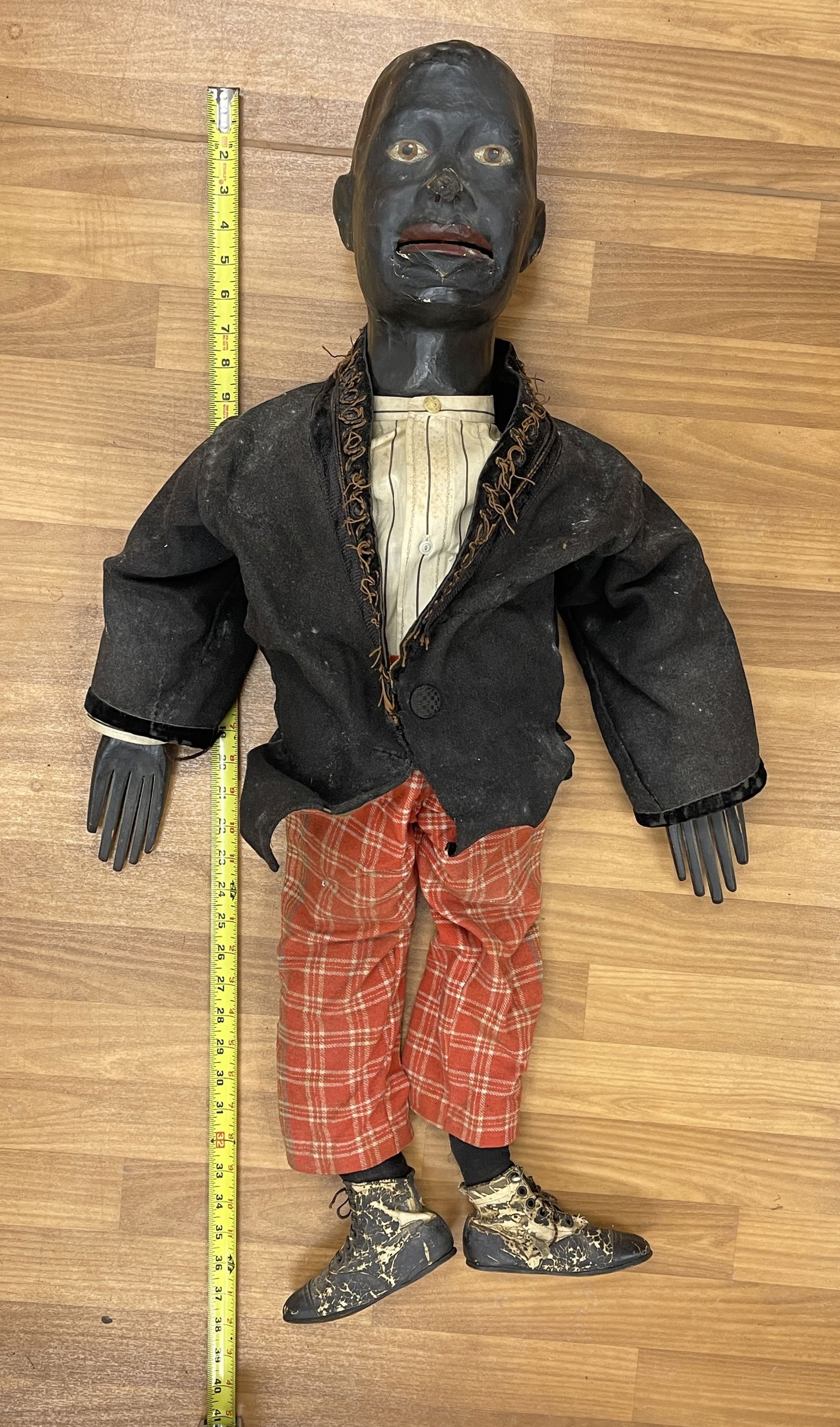 VENTRILOQUIST FIGURE - 6
