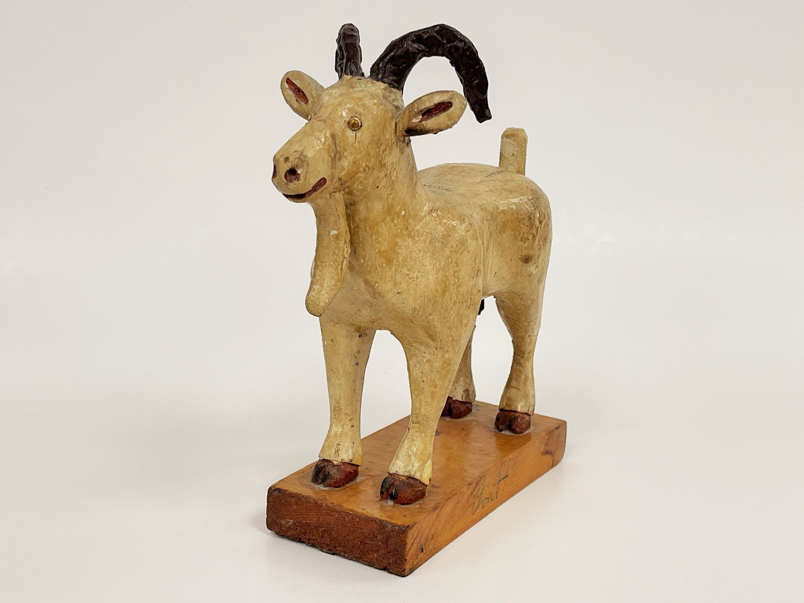 GOAT CARVING - 3