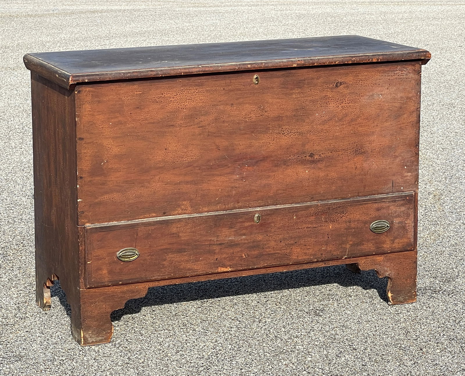 DECORATED BLANKET CHEST - 2