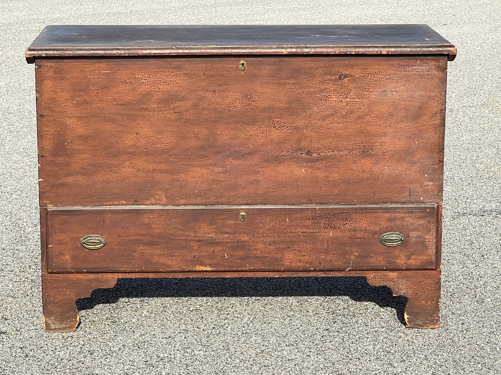 DECORATED BLANKET CHEST - 3