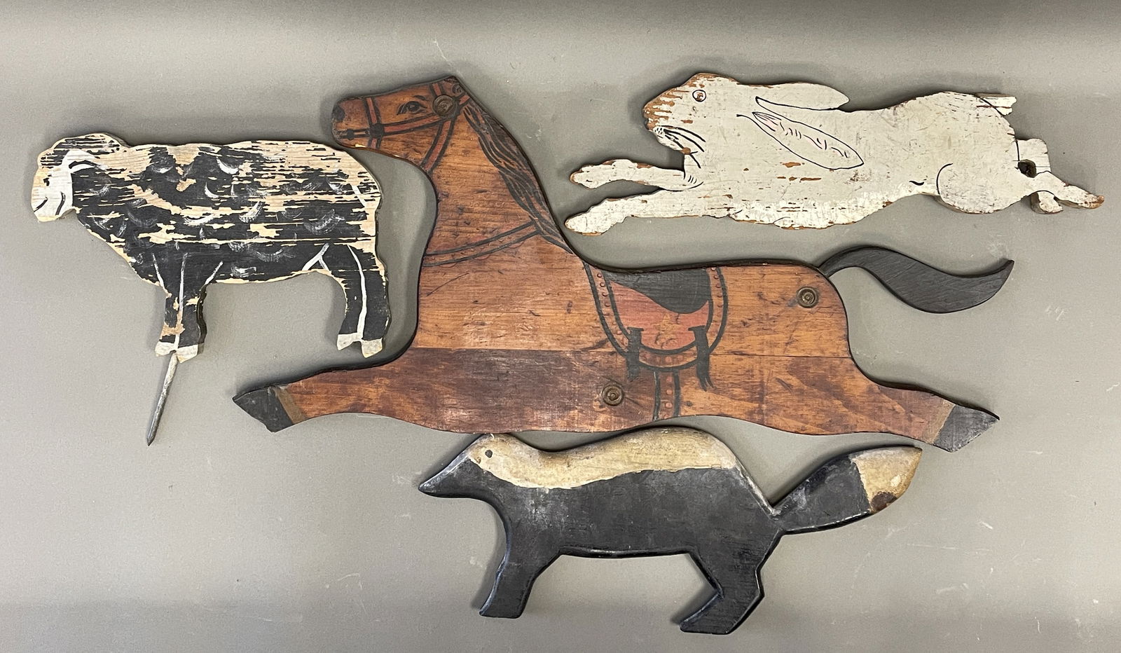 CARVED ANIMALS GROUP: CARVED ANIMALS GROUP Original paint, pine, early 20th C, excellent condition.