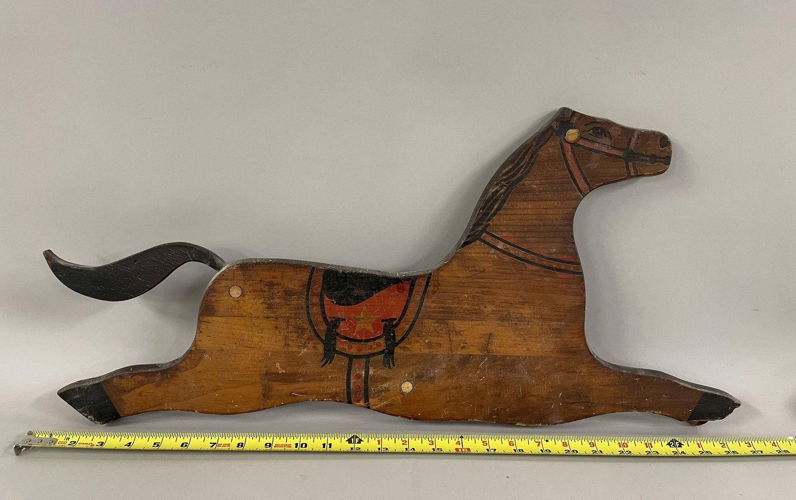 CARVED ANIMALS GROUP - 5