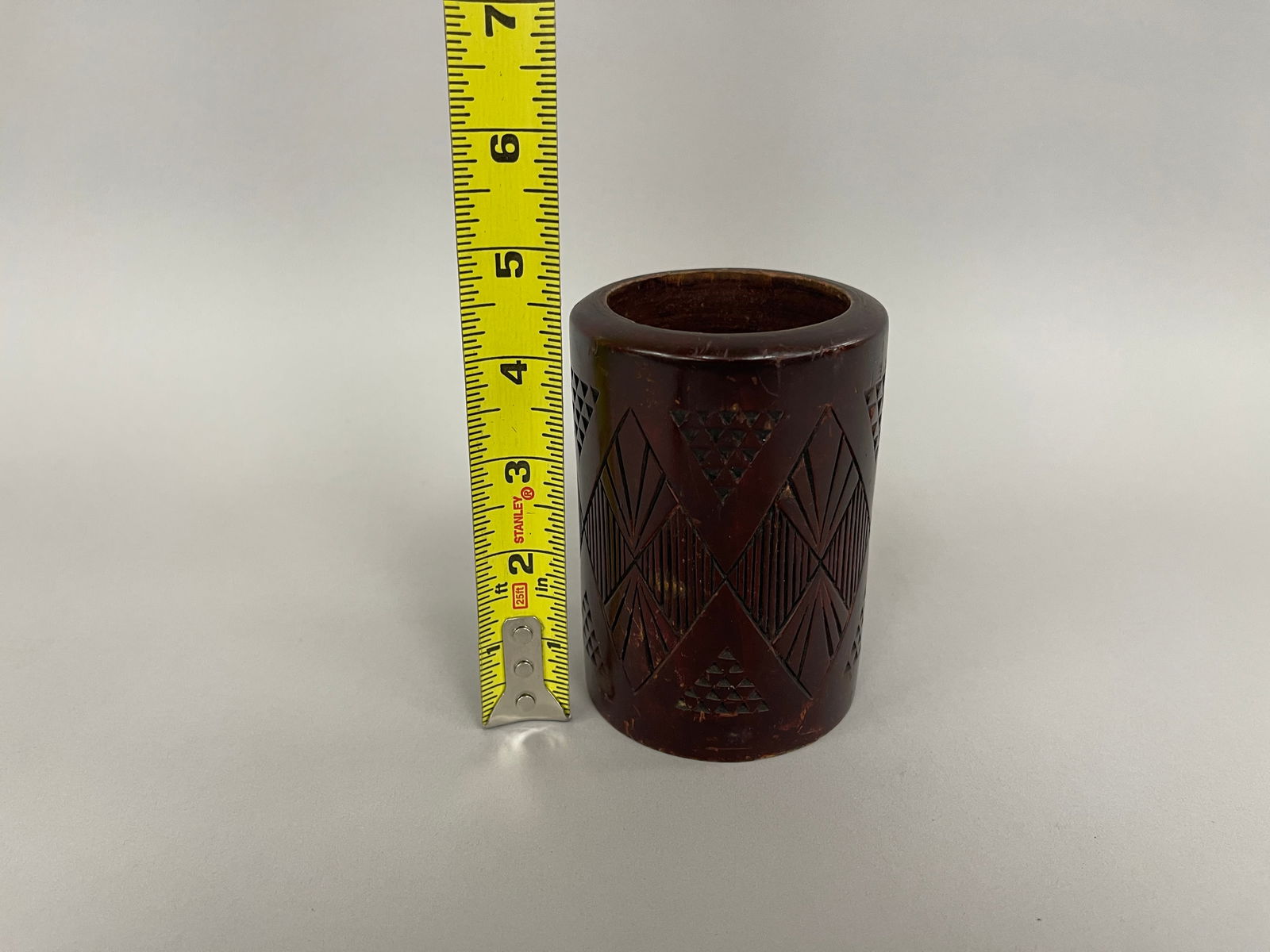 CARVED CUP - 4