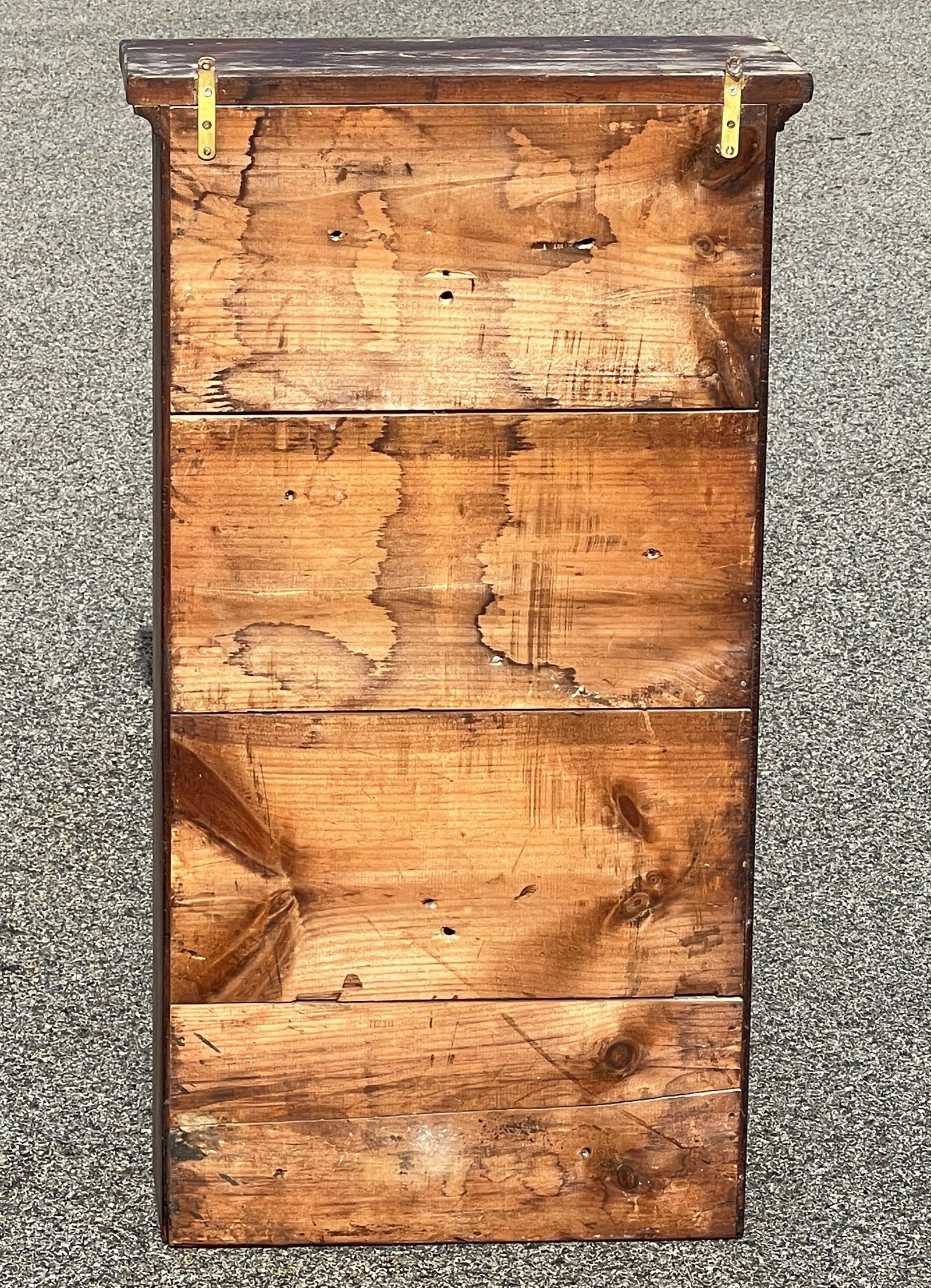 HANGING CUPBOARD - 5