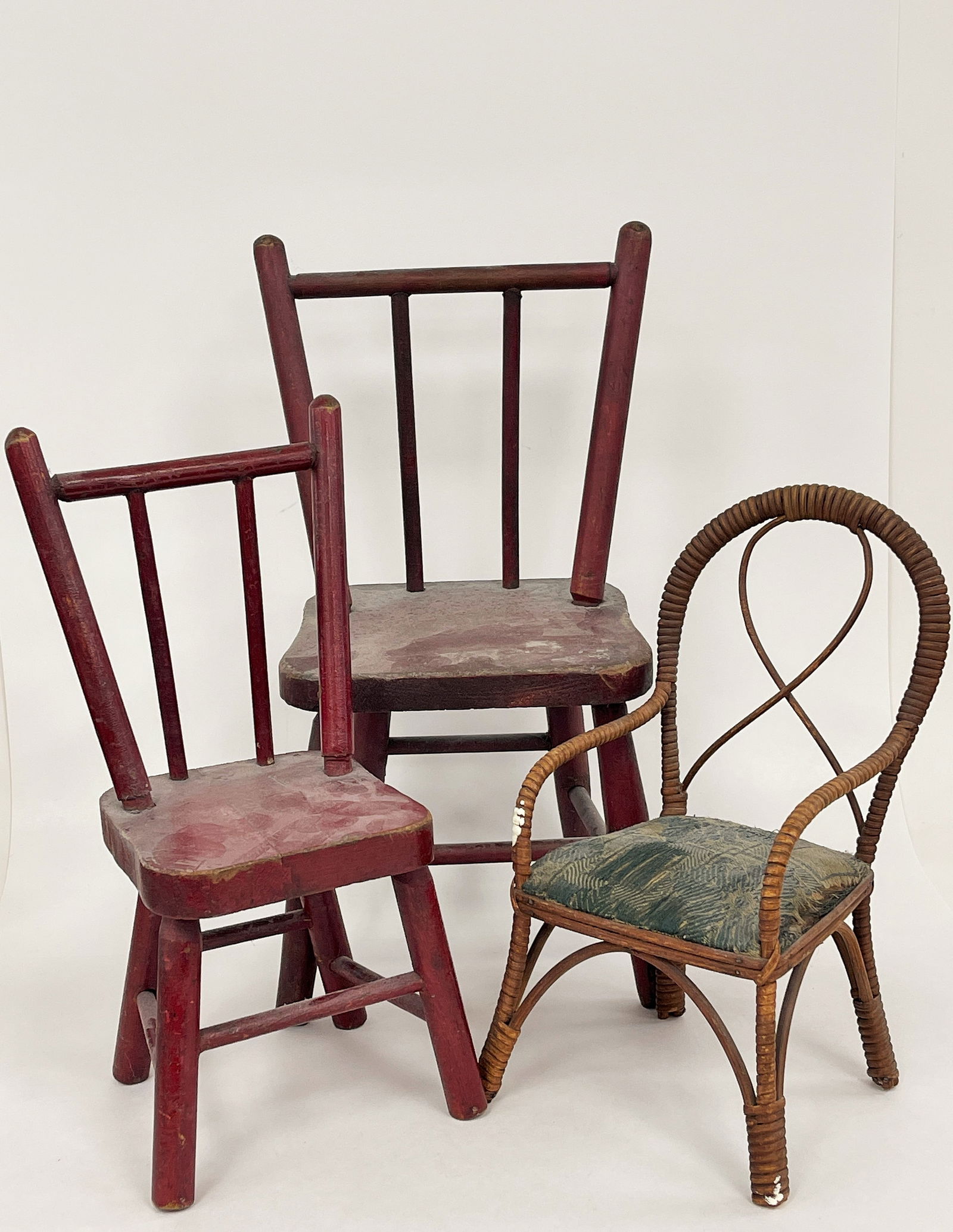GROUP DOLL’S CHAIRS (1 of 1)