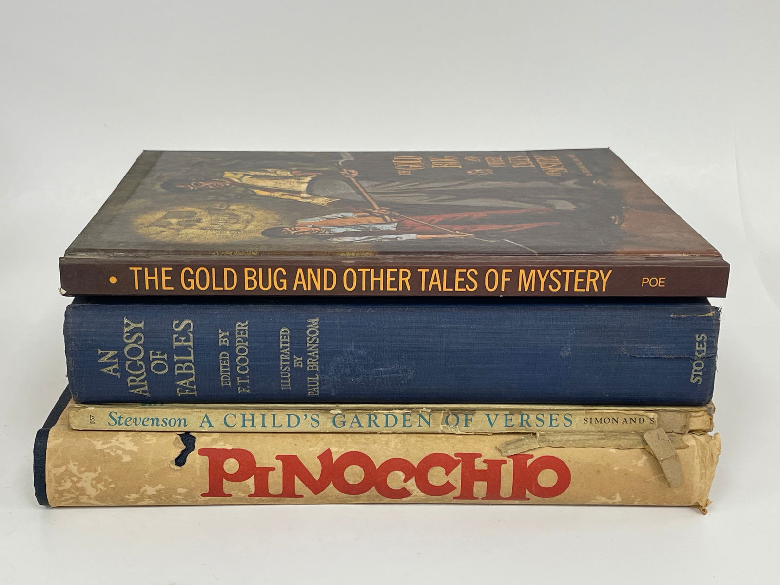 BOOKS, GROUP OF 4: BOOKS, GROUP OF 4 Expected imperfections.