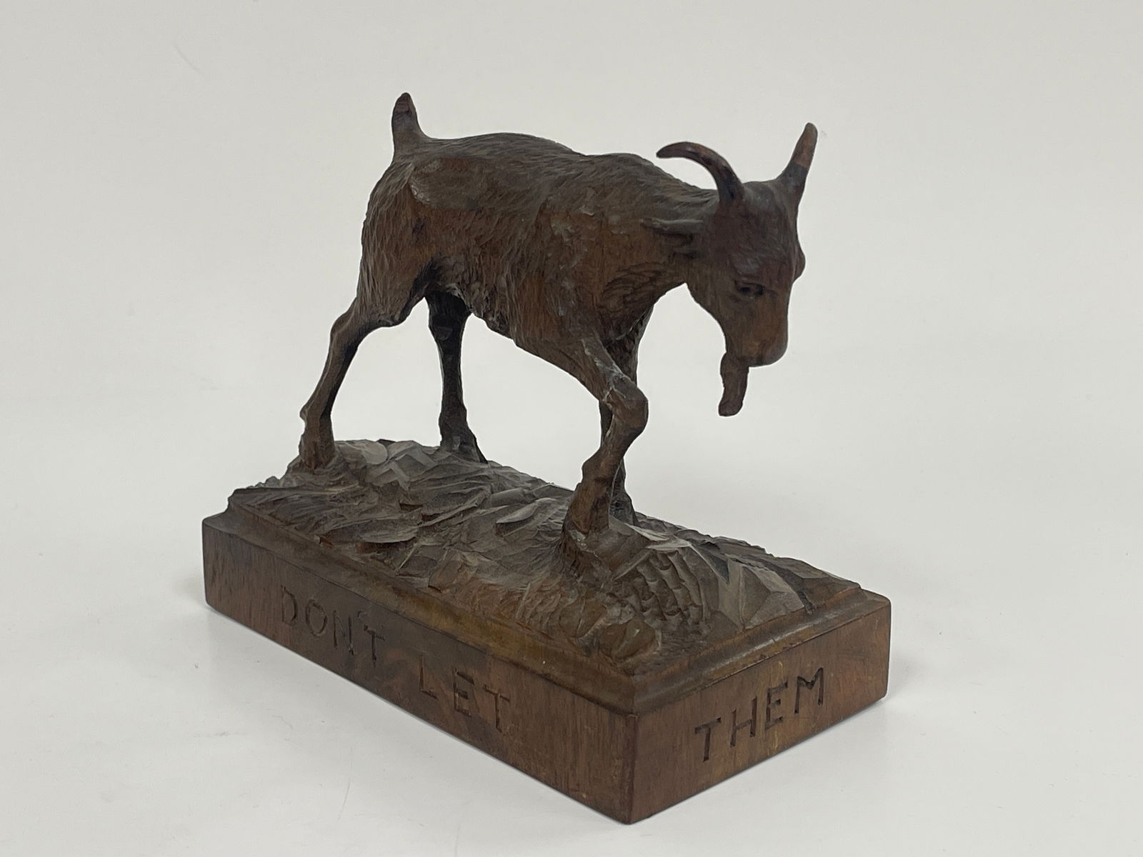 CARVED BILLY GOAT - 3