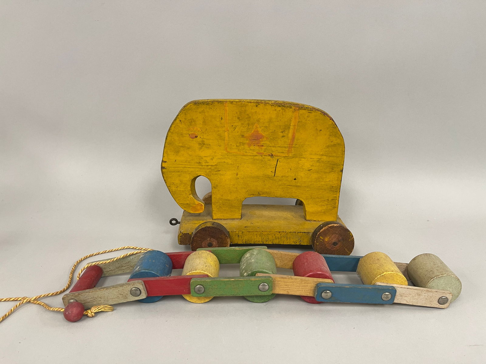 ROLLERS & ELEPHANT PULL TOYS - 2