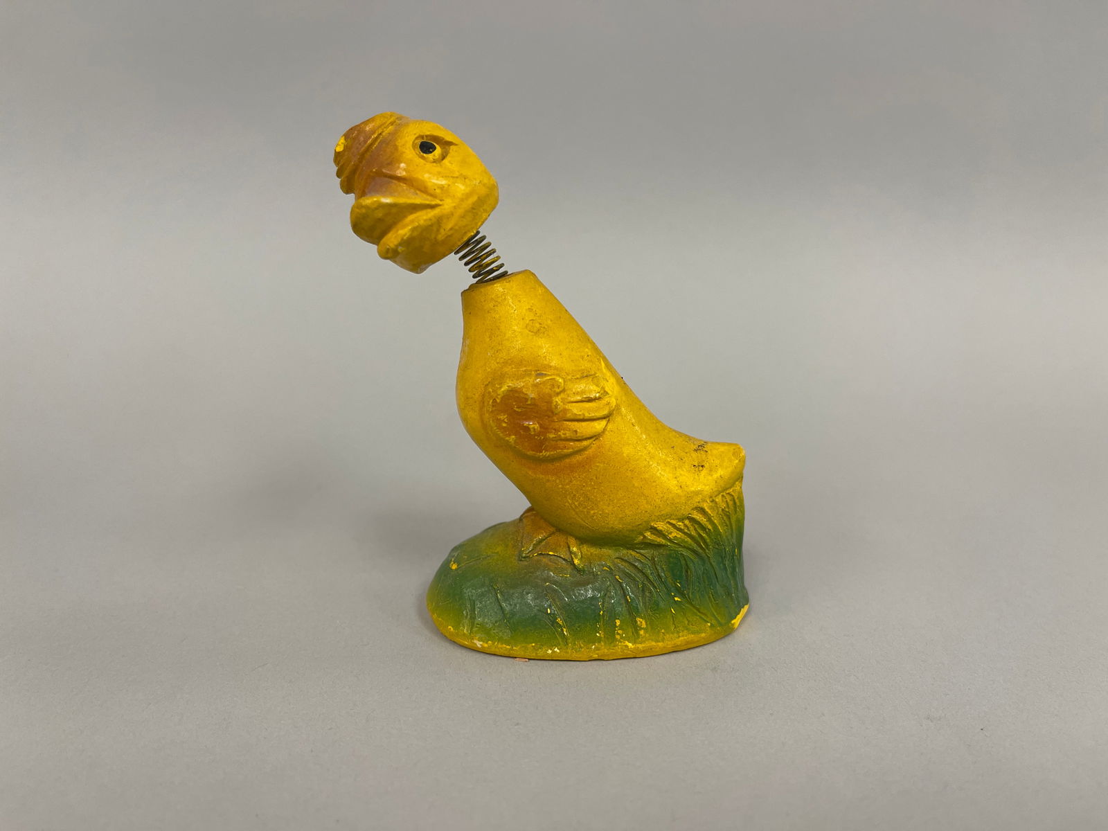 BOBBER DUCK TOY: BOBBER DUCK TOY Original paint, paper mache & wire, C 1900-20, mint condition.
