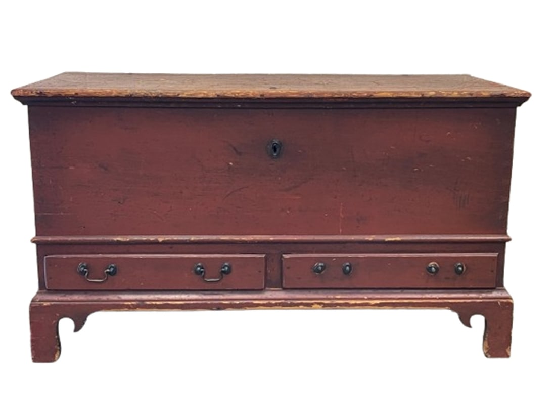18TH C TWO DRAWER LIFT TOP BLANKET CHEST (1 of 9)