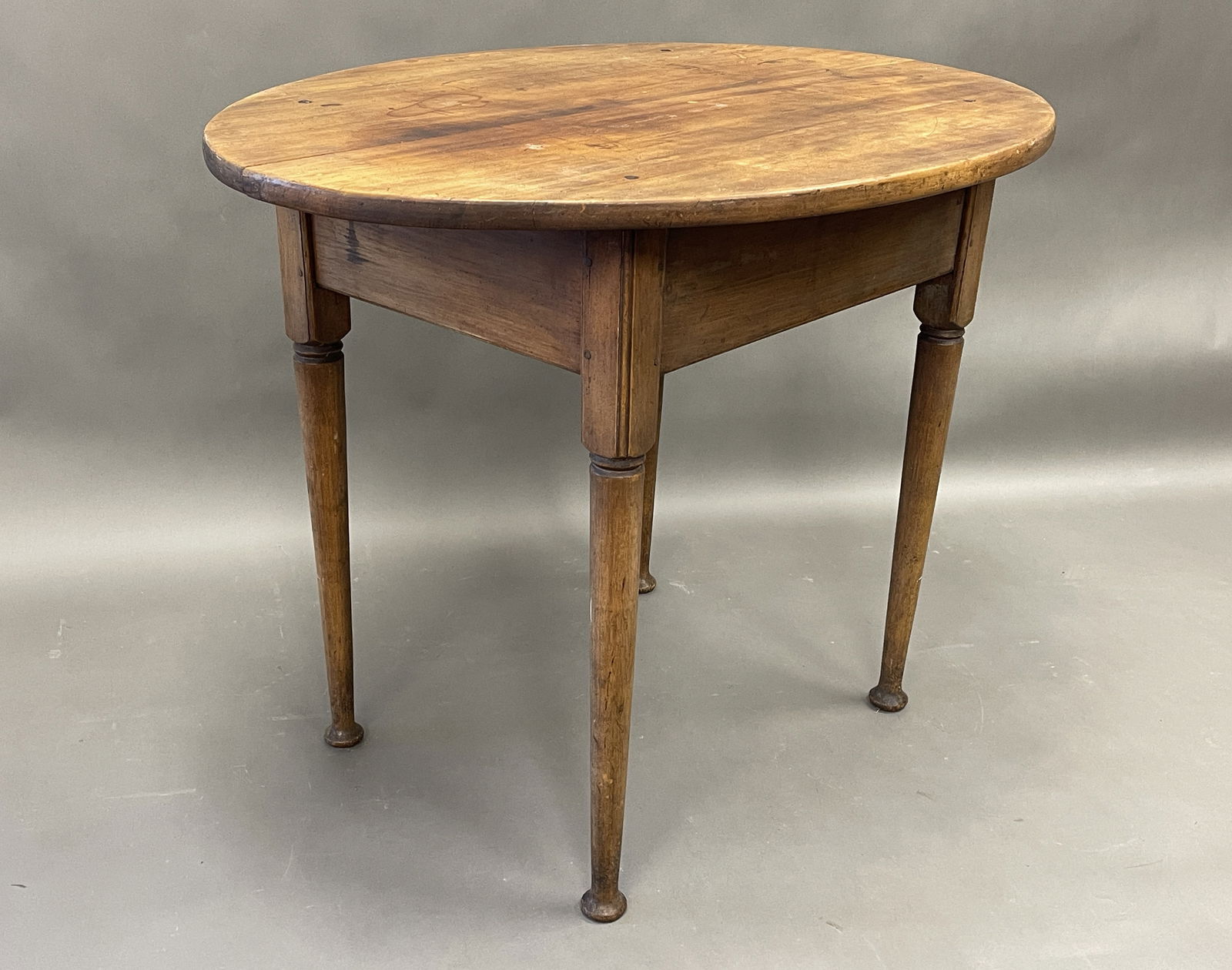 18TH C COUNTRY QUEEN ANNE OVAL TOP TAP TABLE CT 1730-1750 ALL ORIGINAL: 18TH C COUNTRY QUEEN ANNE OVAL TOP TAP TABLE CT 1730-1750 ALL ORIGINAL 27" X 35" X 27"T