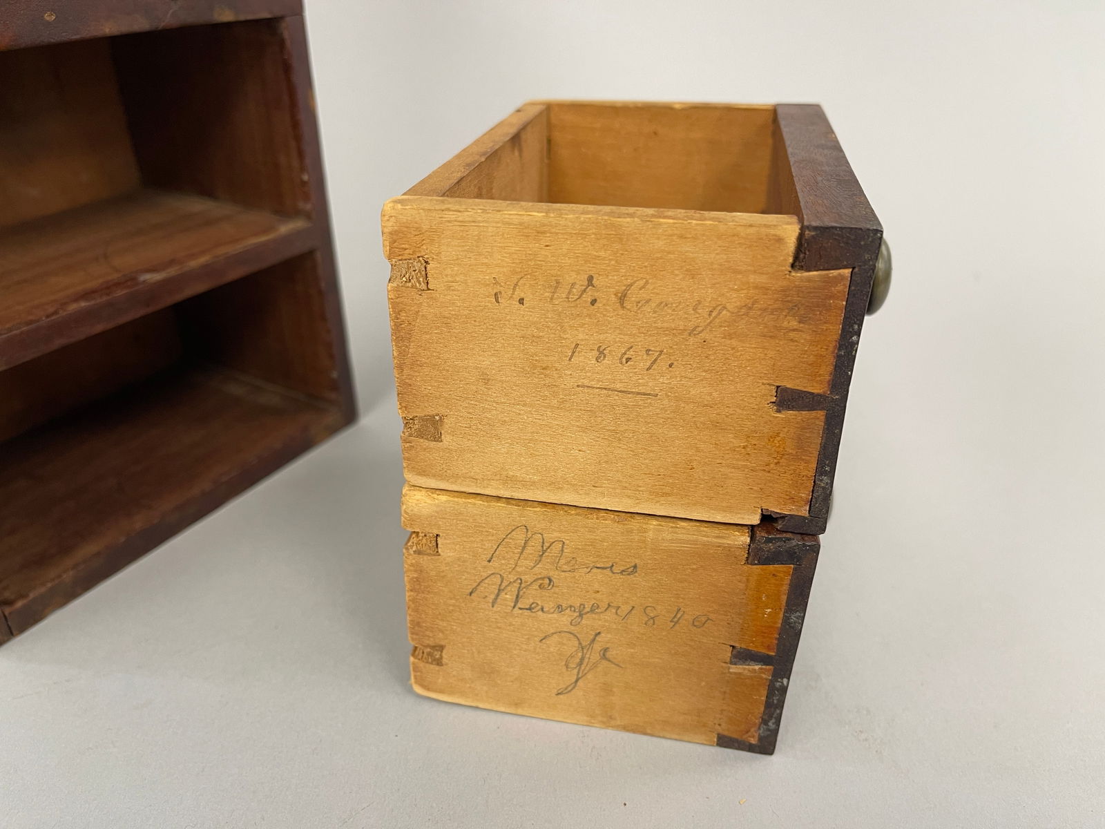 RARE QA 2 DRAWER PIPE BOX - 4