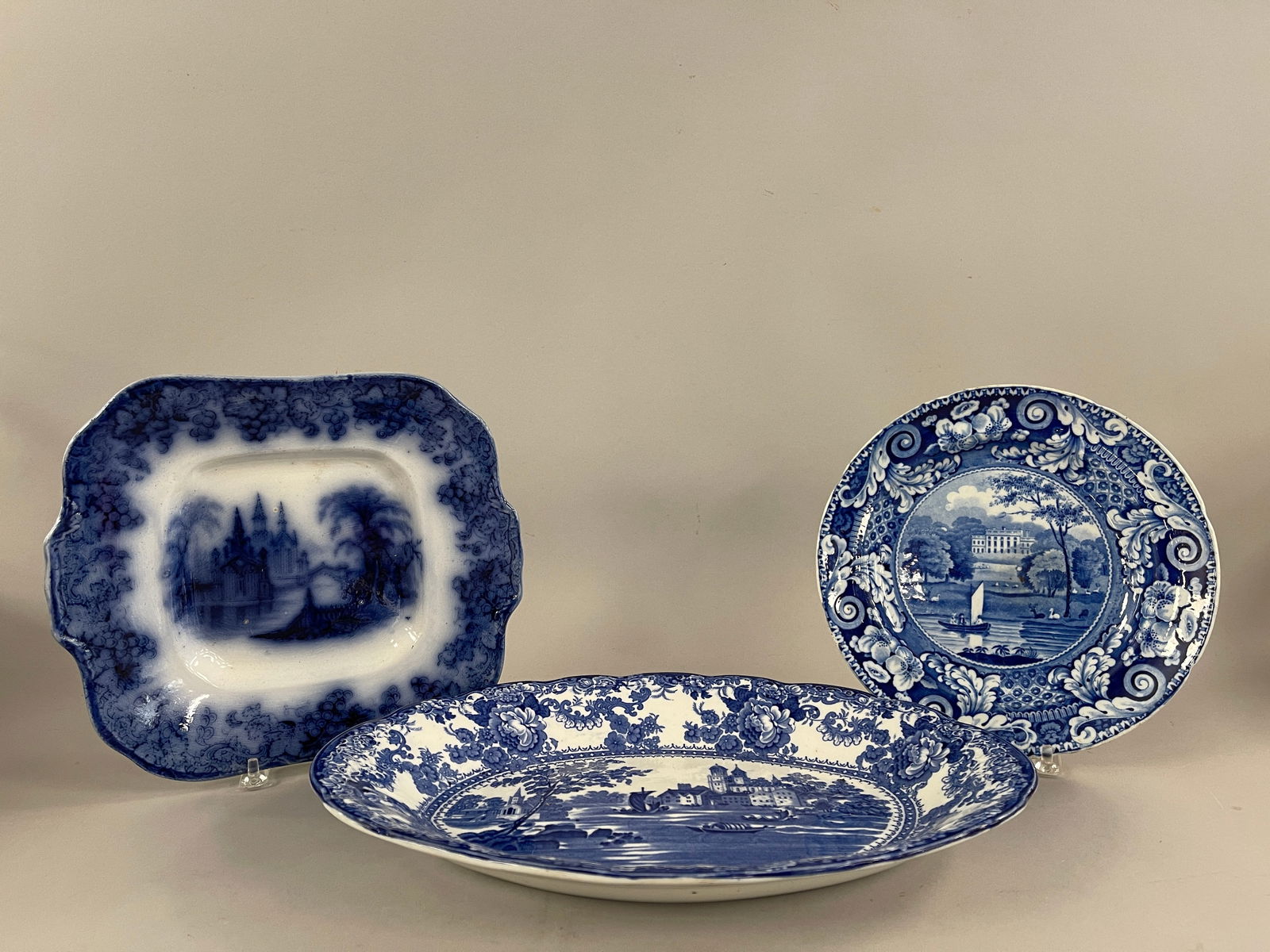 LOT OF THREE FLOW BLUE HISTORICAL DISHES (1 of 5)