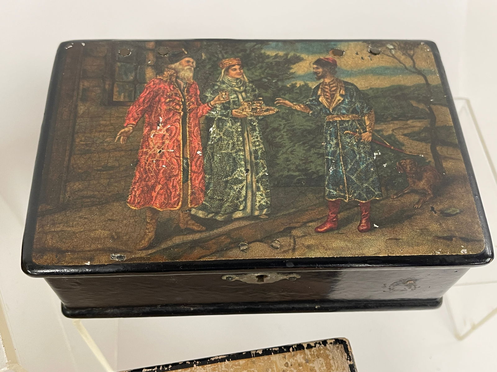 5 ASSORTED DECORATIVE BOXES - 6