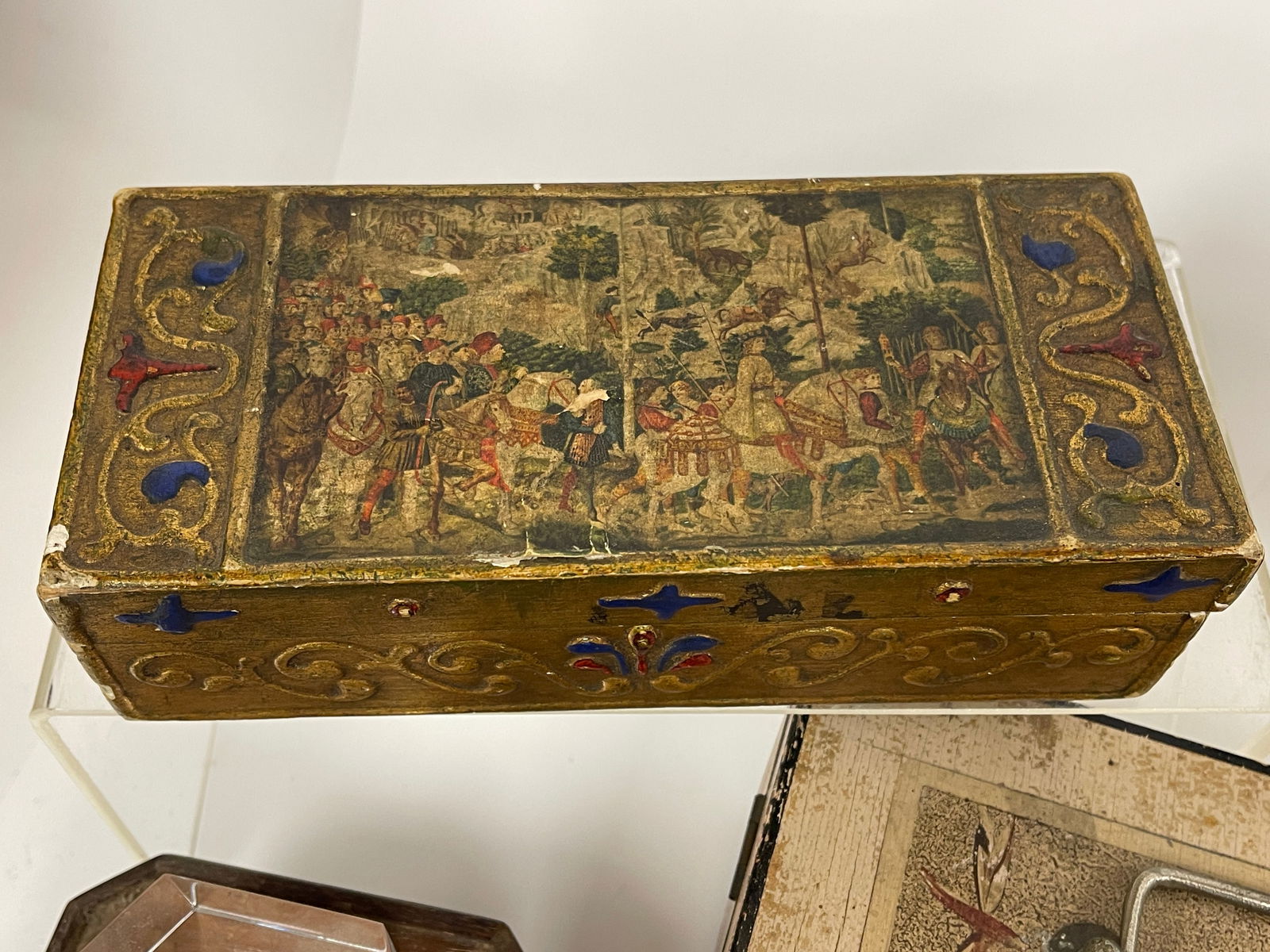 5 ASSORTED DECORATIVE BOXES - 7