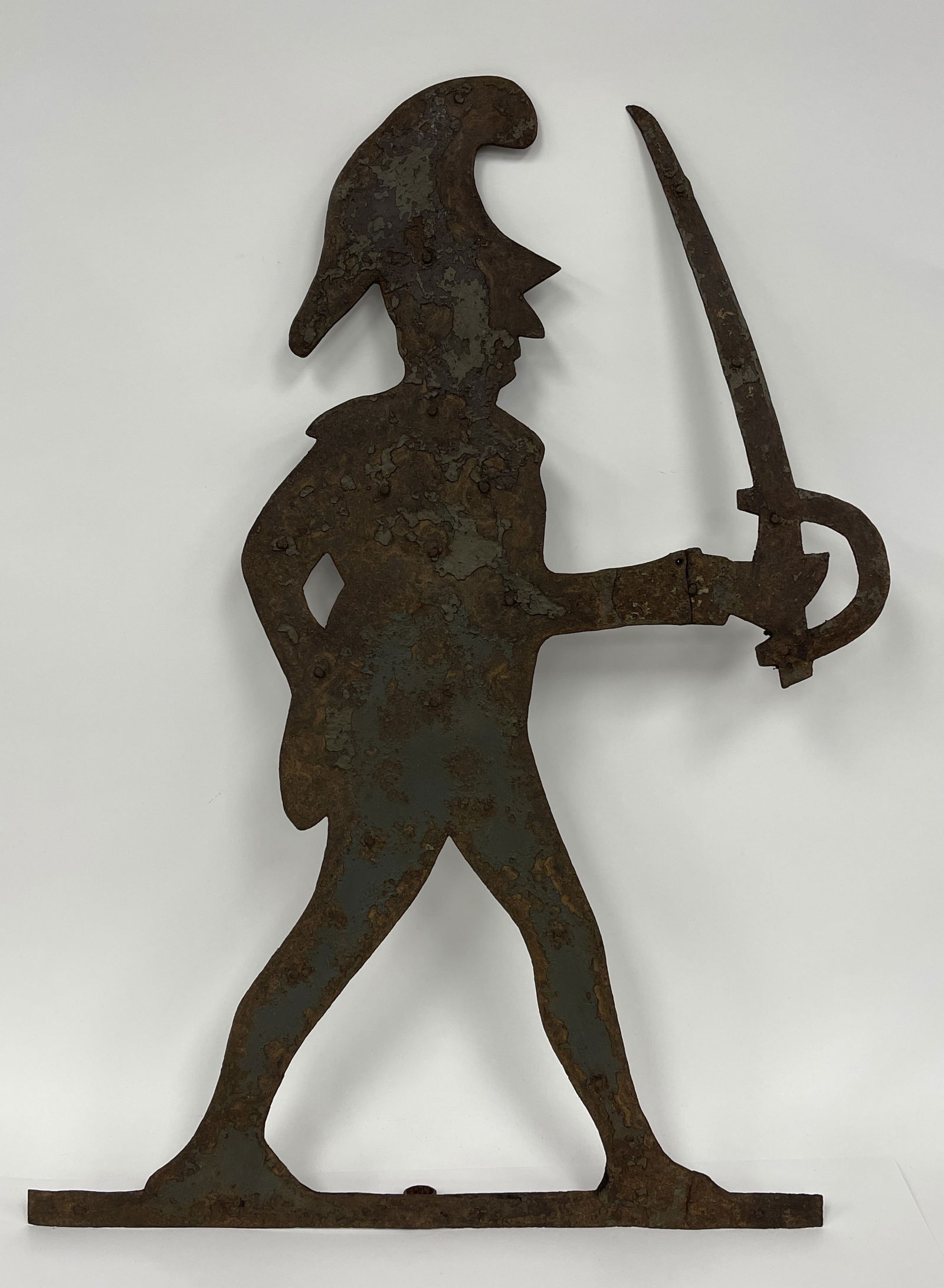 FRENCH SHEET IRON TAVERN SIGN OF AN ARMORED CAVALRYMAN BRANDISHING A SWORD (1 of 5)