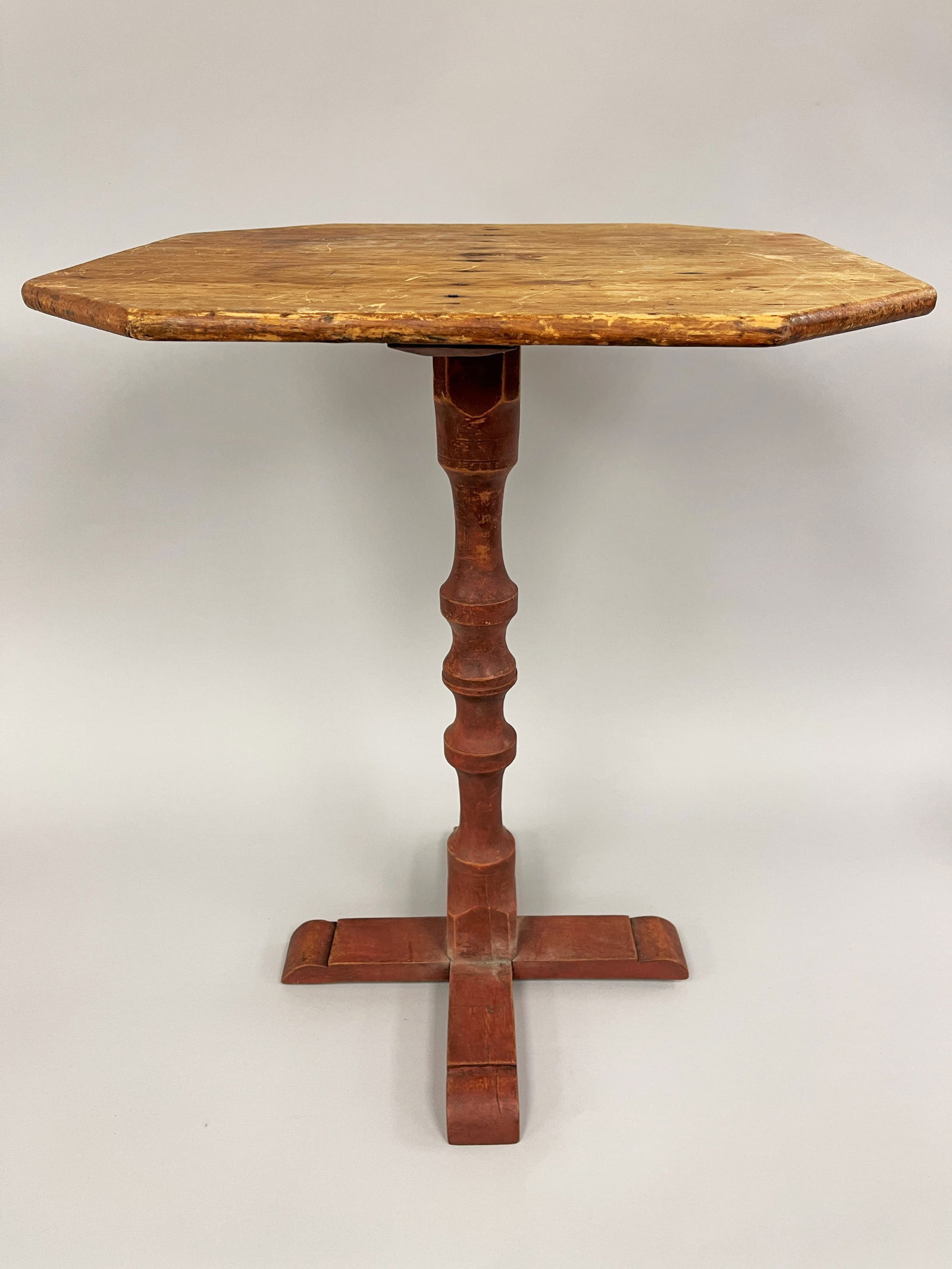 HOUSE FOUND 17THC X BASE STAND W/ TRIPLE RING TURNED SHAFT IN NICE OLD RED: HOUSE FOUND 17THC X BASE STAND W/ TRIPLE RING TURNED SHAFT IN NICE OLD RED 19" x 20" x 25.5"