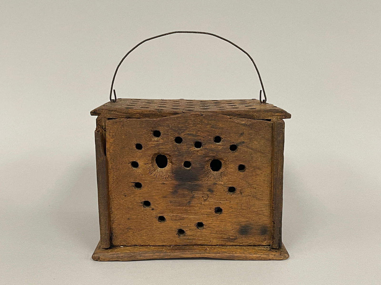 LATE 17TH OR VERY EARLY OAK ONE SLIDE DOOR FOOTWARMER: LATE 17TH OR VERY EARLY OAK ONE SLIDE DOOR FOOTWARMER