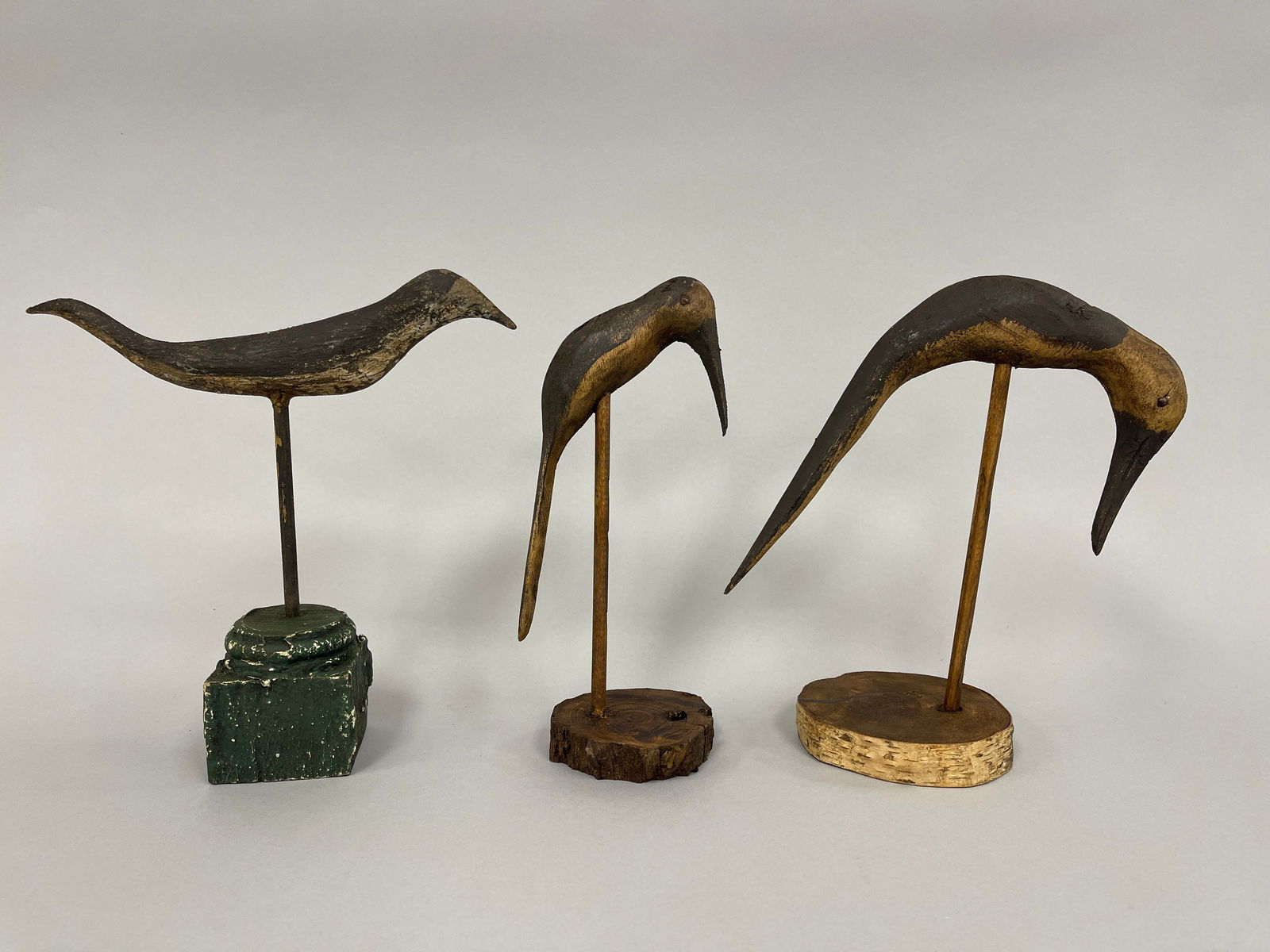 LOT OF 3 REALLY NEAT POLYCHROMED WOOD SHORE BIRDS (1 of 5)