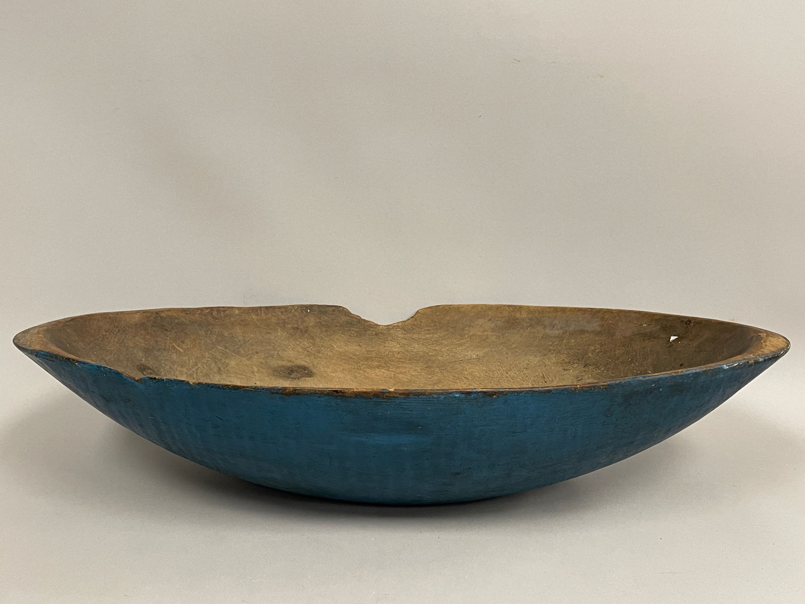 BLUE PAINTED TRENCHER - 2