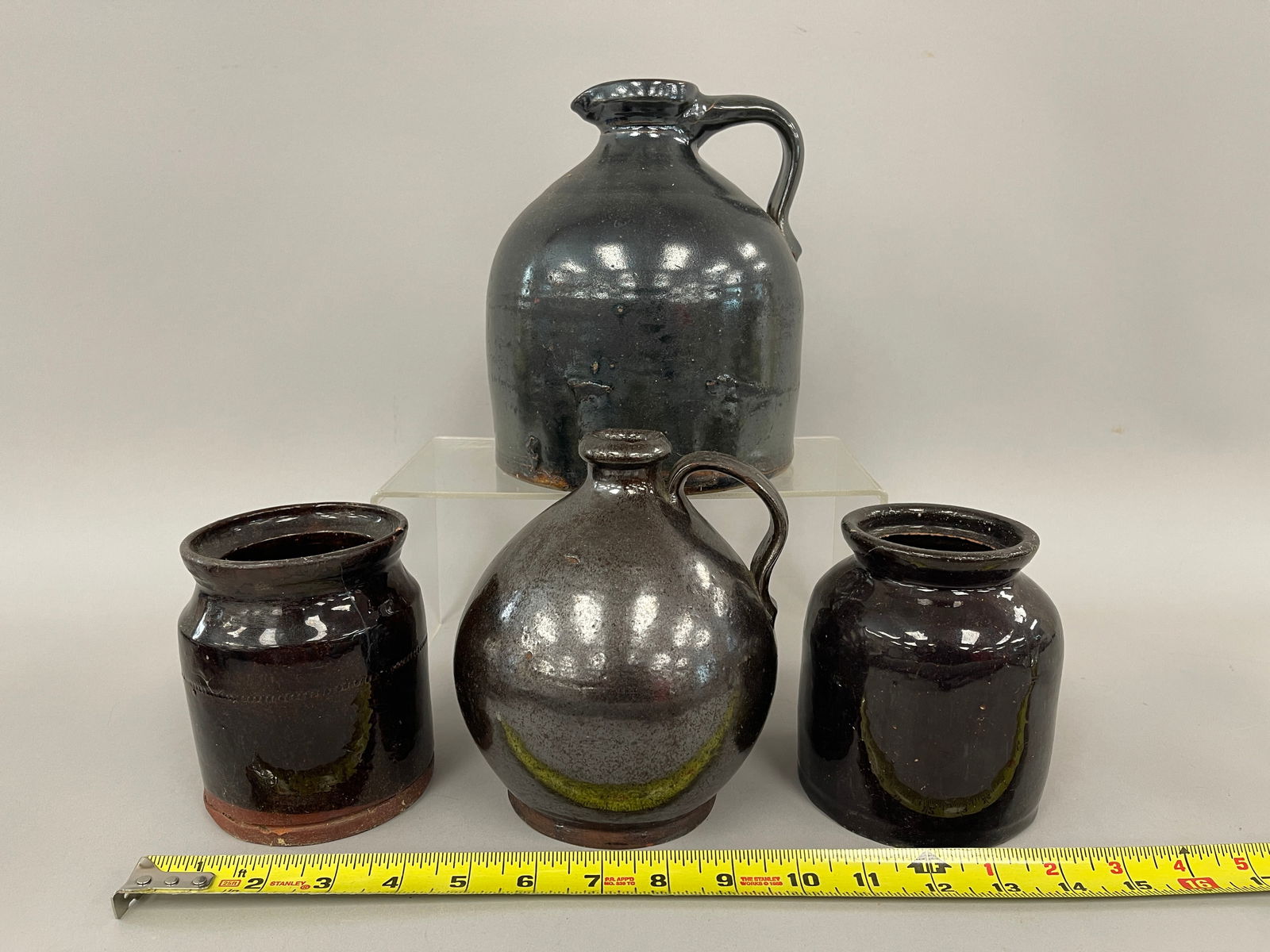 4 MISC REDWARE TWO JUGS, TWO JARS - 2
