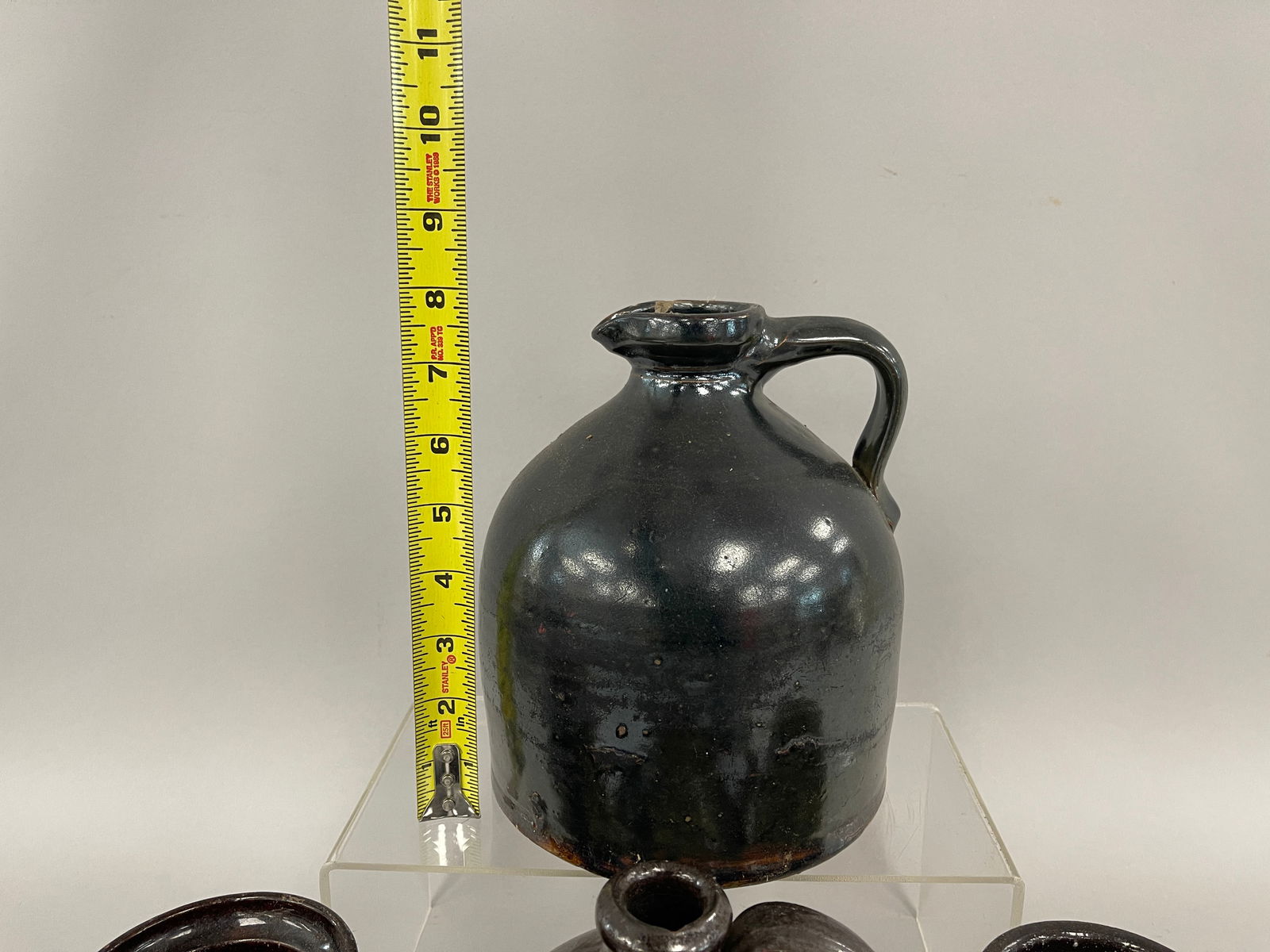 4 MISC REDWARE TWO JUGS, TWO JARS - 3