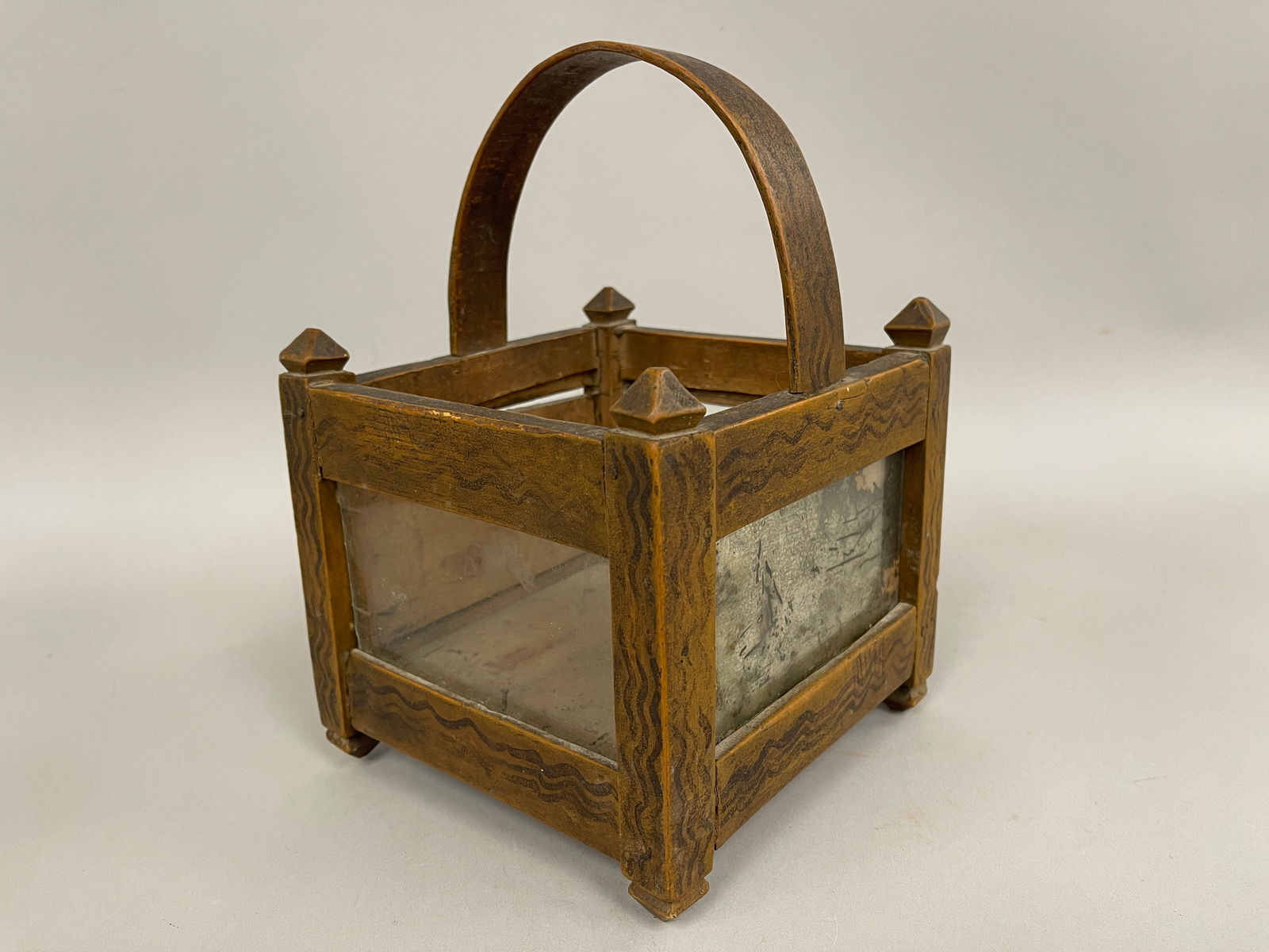 WOODEN DECORATED HANDLED OPEN BOX (1 of 8)