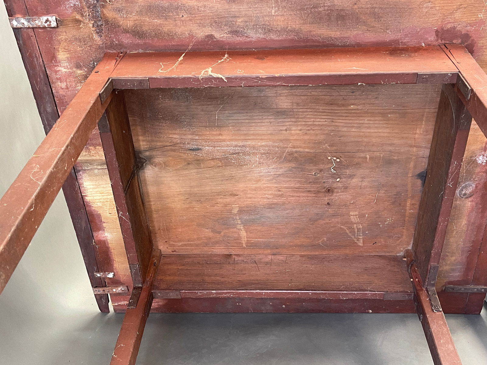 EARLY RED PAINTED TAVERN TABLE - 6