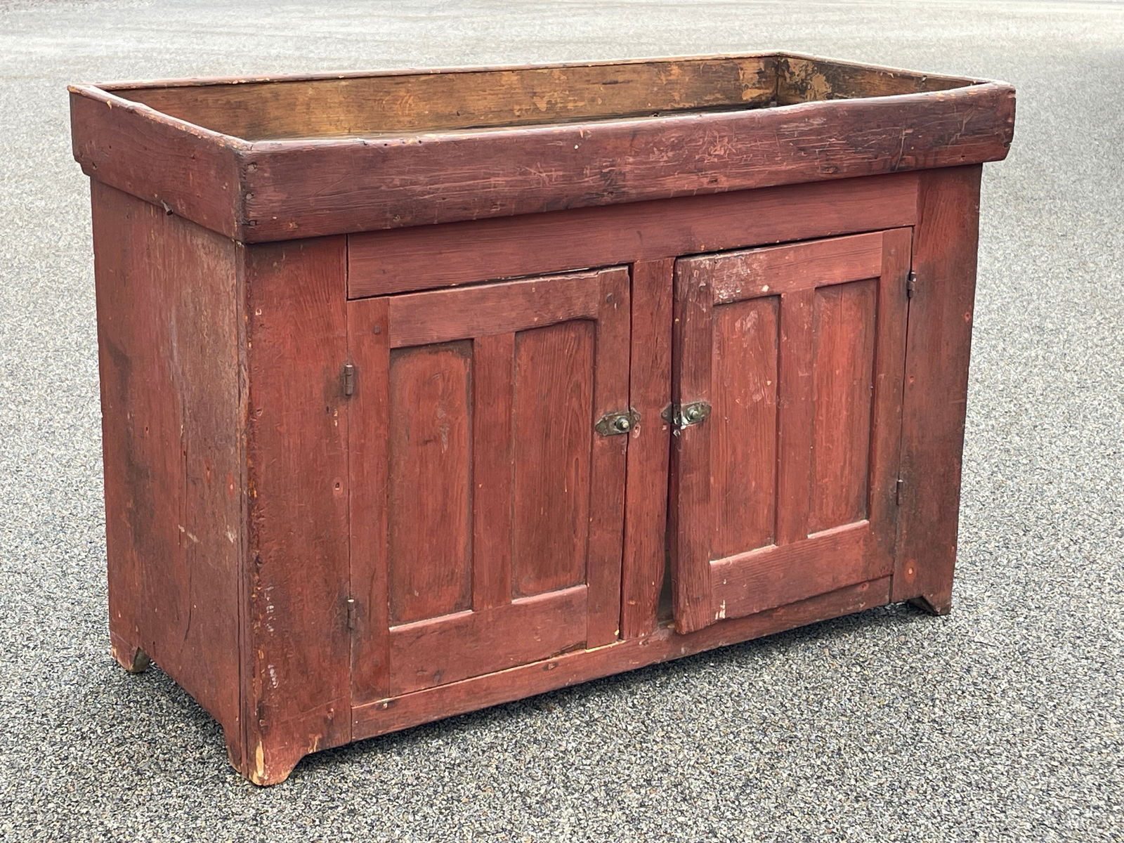 RED PAINTED DRY SINK - 2