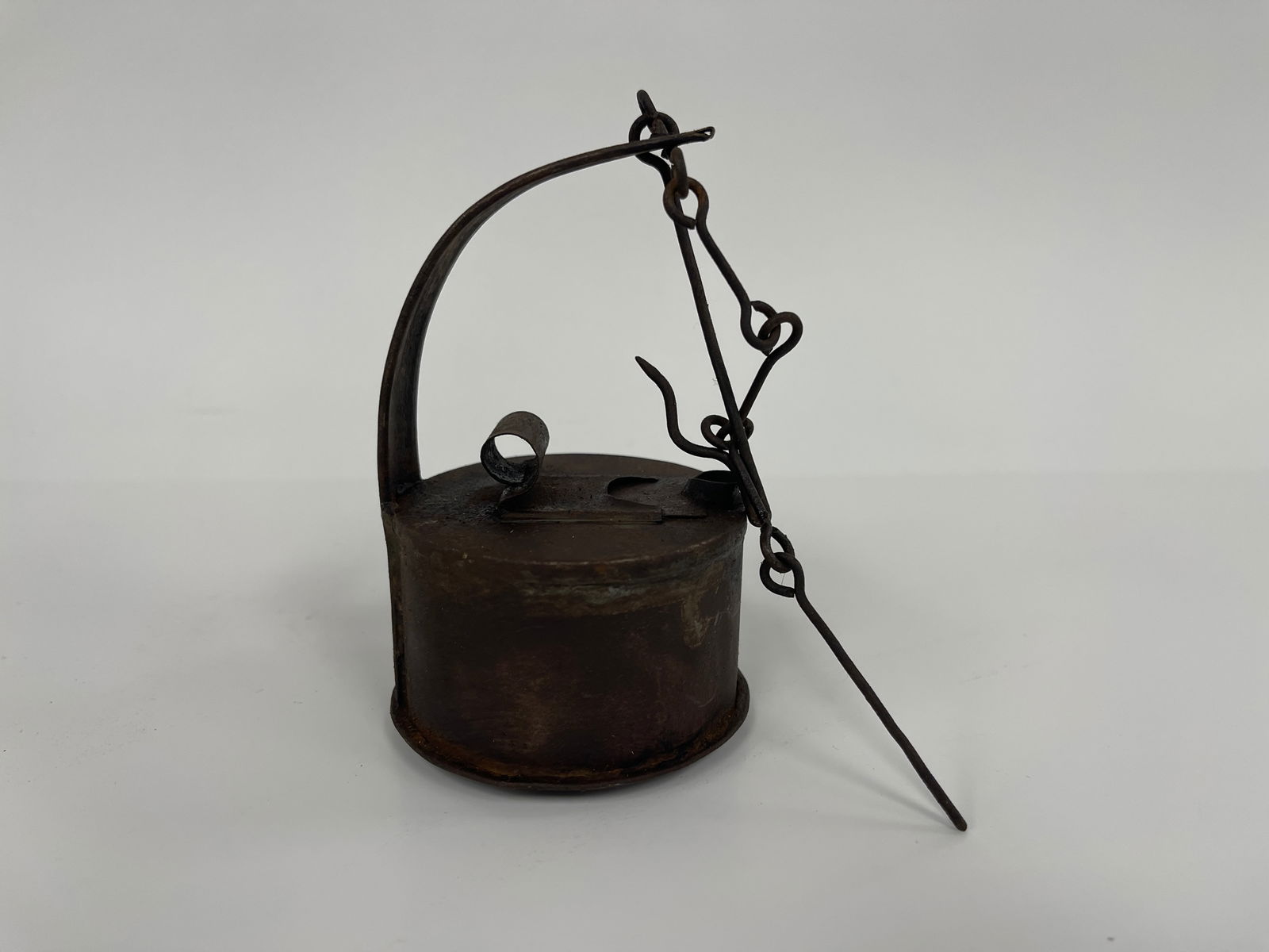 SHEET IRON BARREL SHAPED BETTY LAMP (1 of 5)