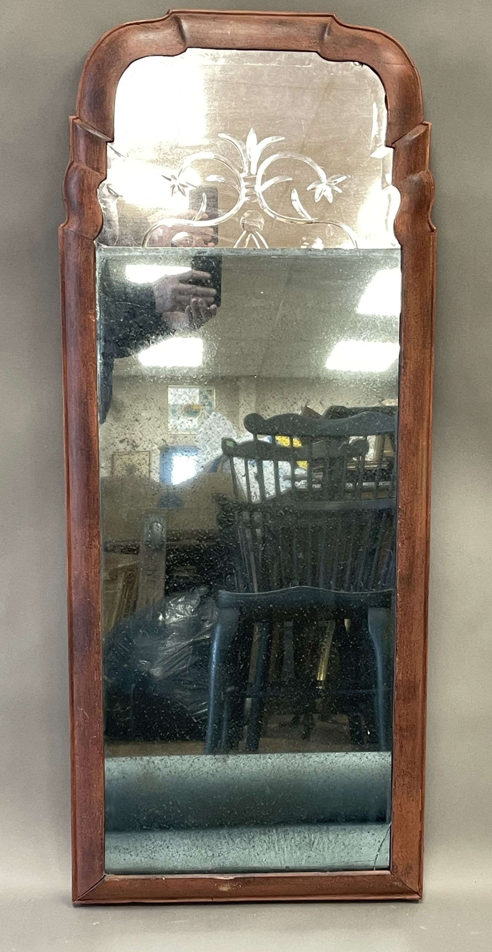 18TH C QUEEN ANNE MIRROR: 18TH C QUEEN ANNE MIRROR, ETCHED MIRROR, WOODEN BACK BOARDS, 18 X 46