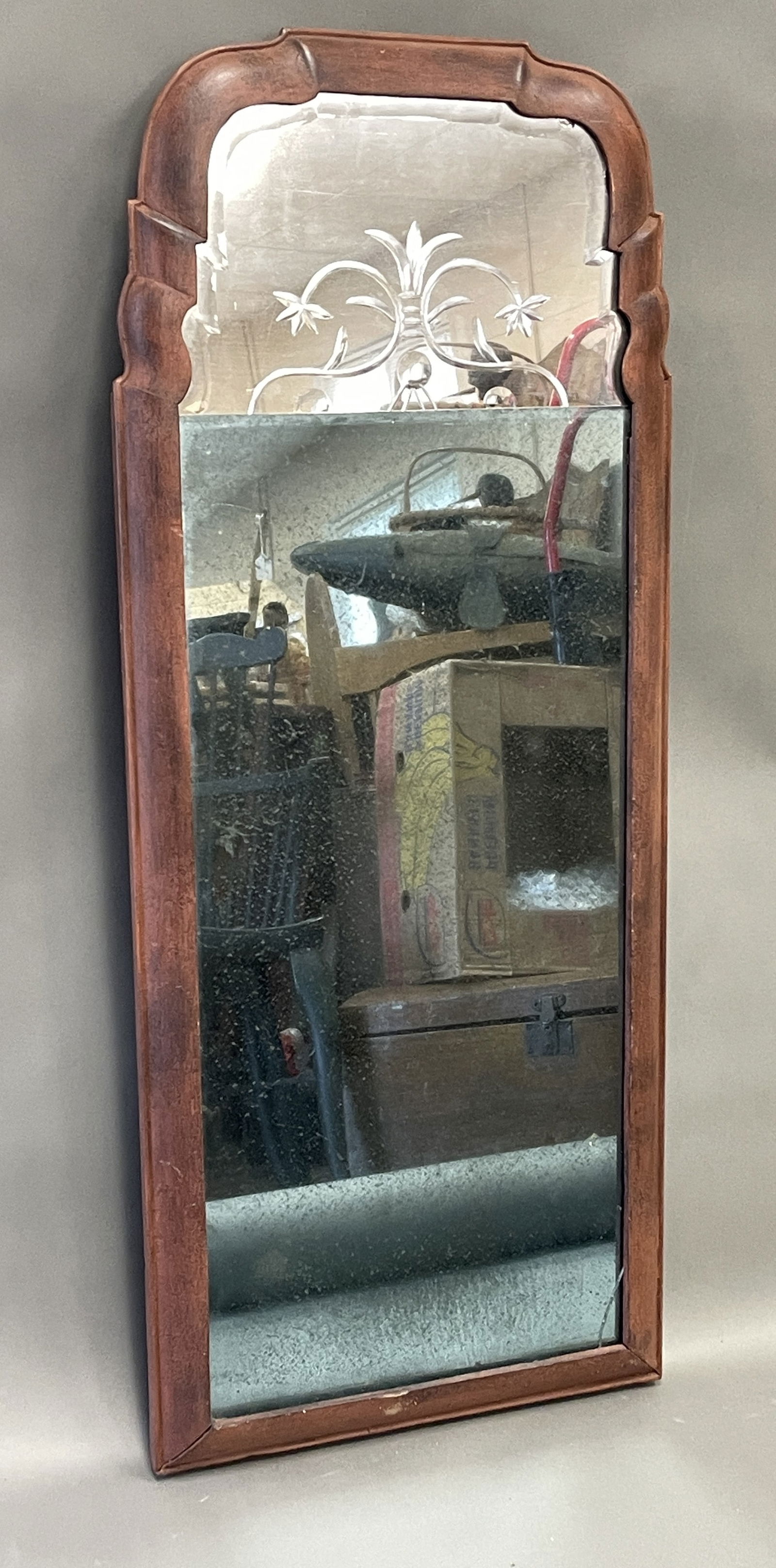 18TH C QUEEN ANNE MIRROR - 2