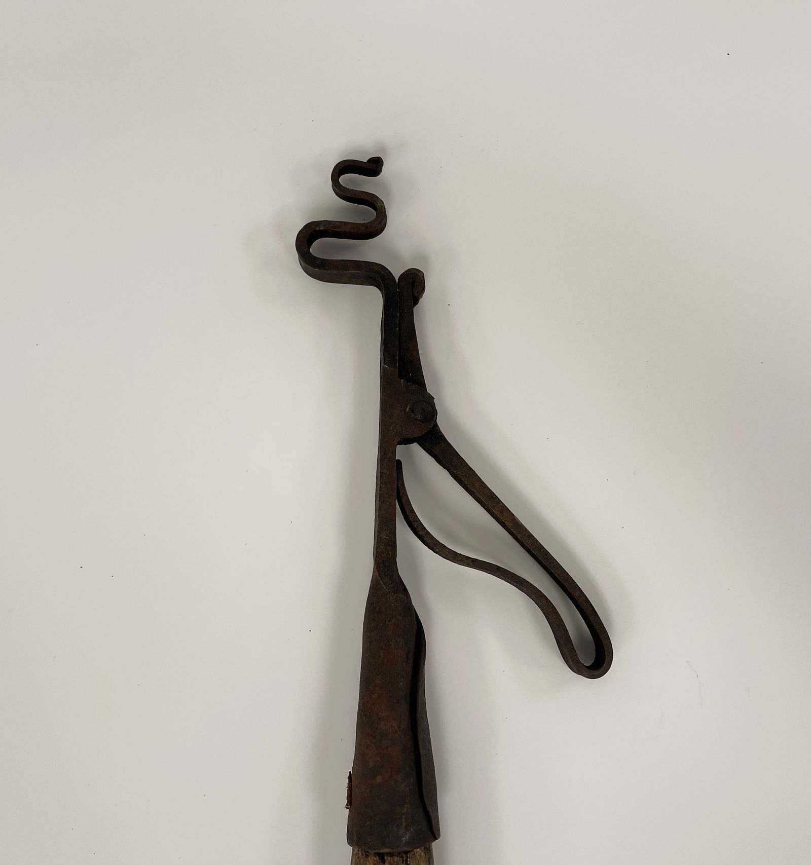 LAMPLIGHTER’S STICK W/ FORGED IRON SPRING END FOR REACHING INTO LIGHTING DEVICES (1 of 3)