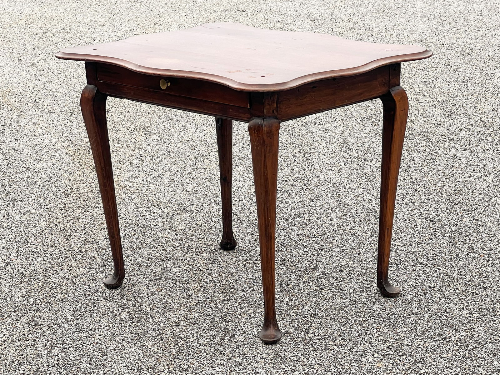 QA SOUTHERN TEA TABLE - 5