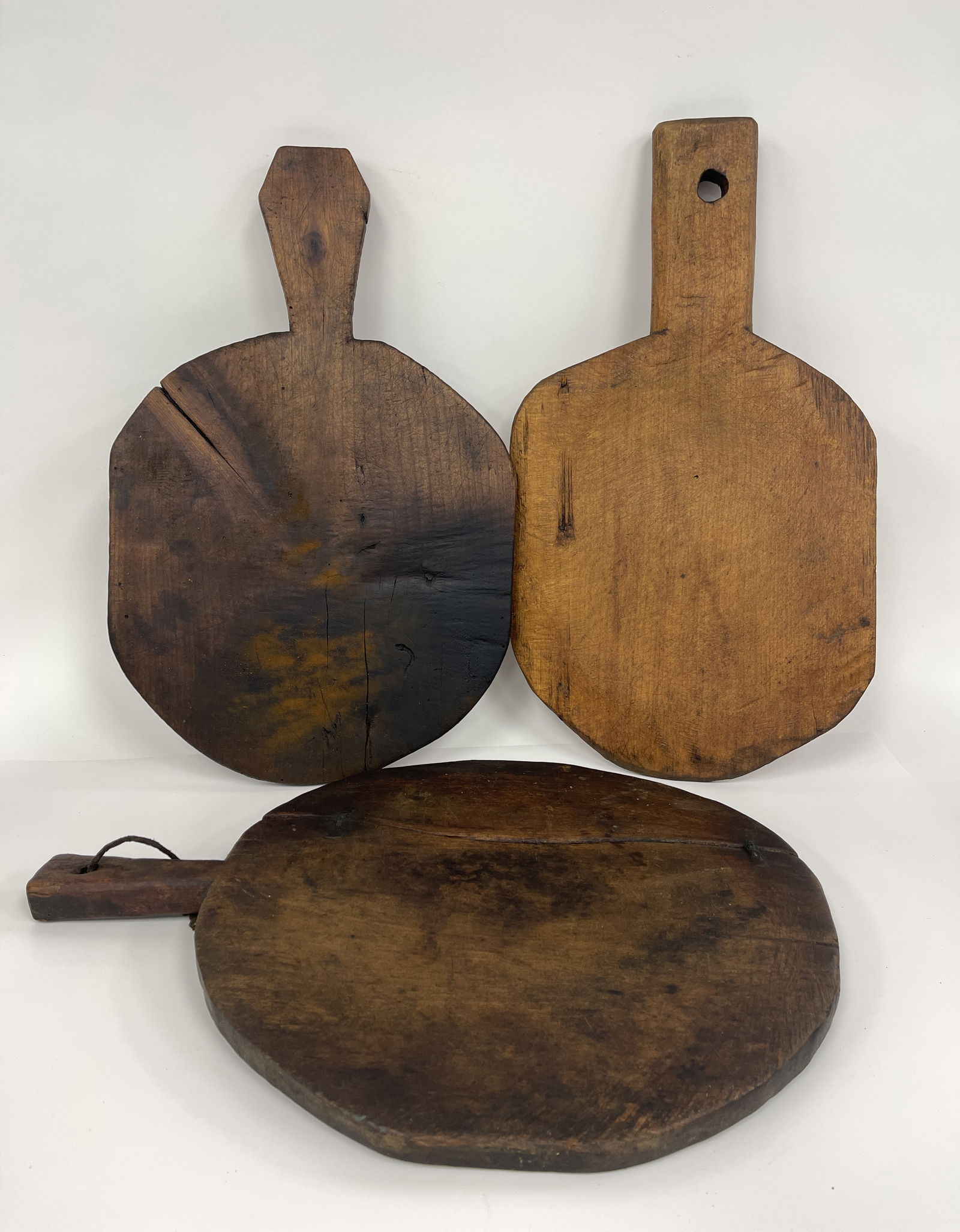 3. HIGHLY UNUSUAL EARLY BREAD BOARDS MADE OF CHERRY (1 of 4)