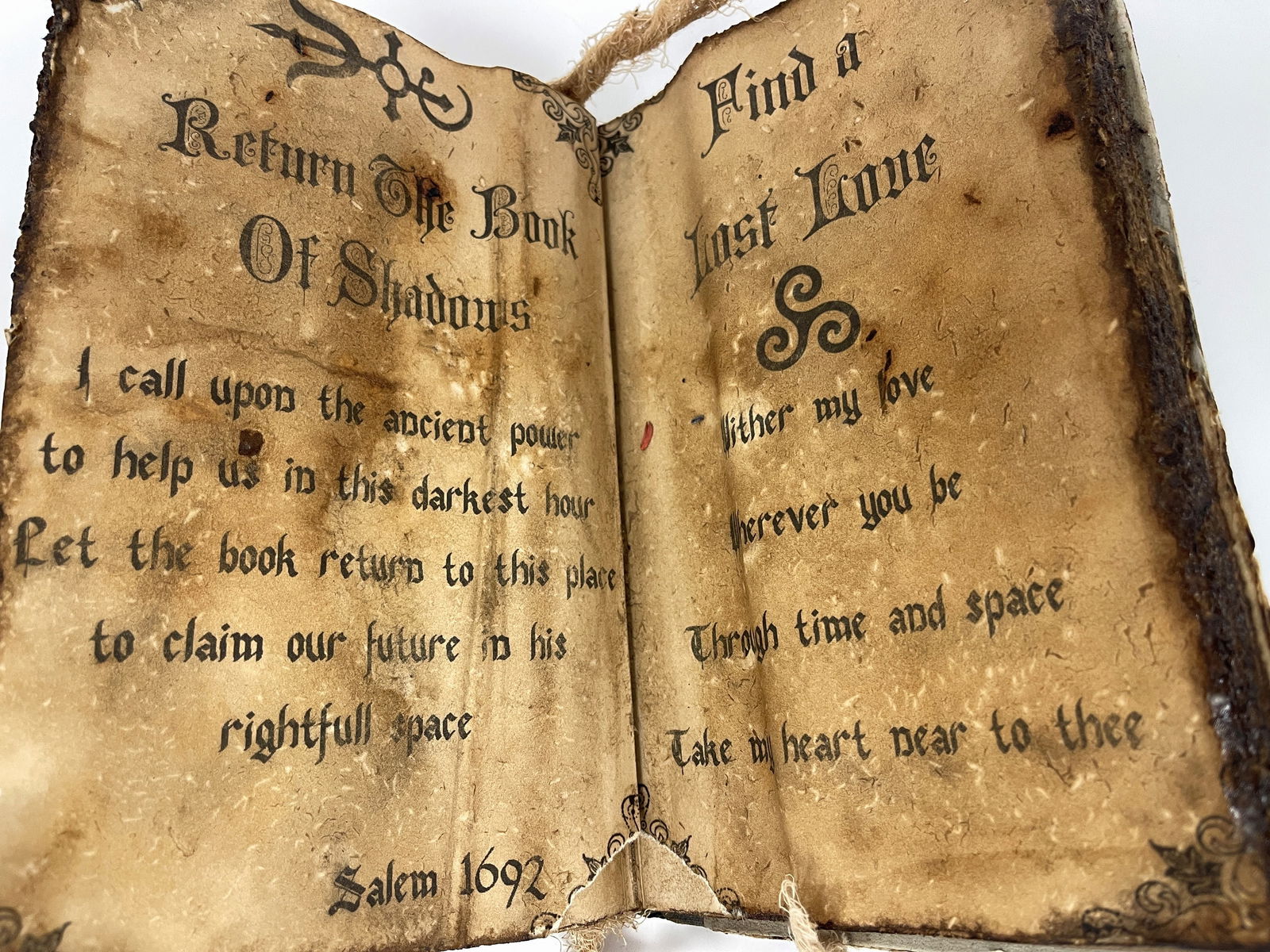 EARLY BOOK ON WITCHCRAFT - 4