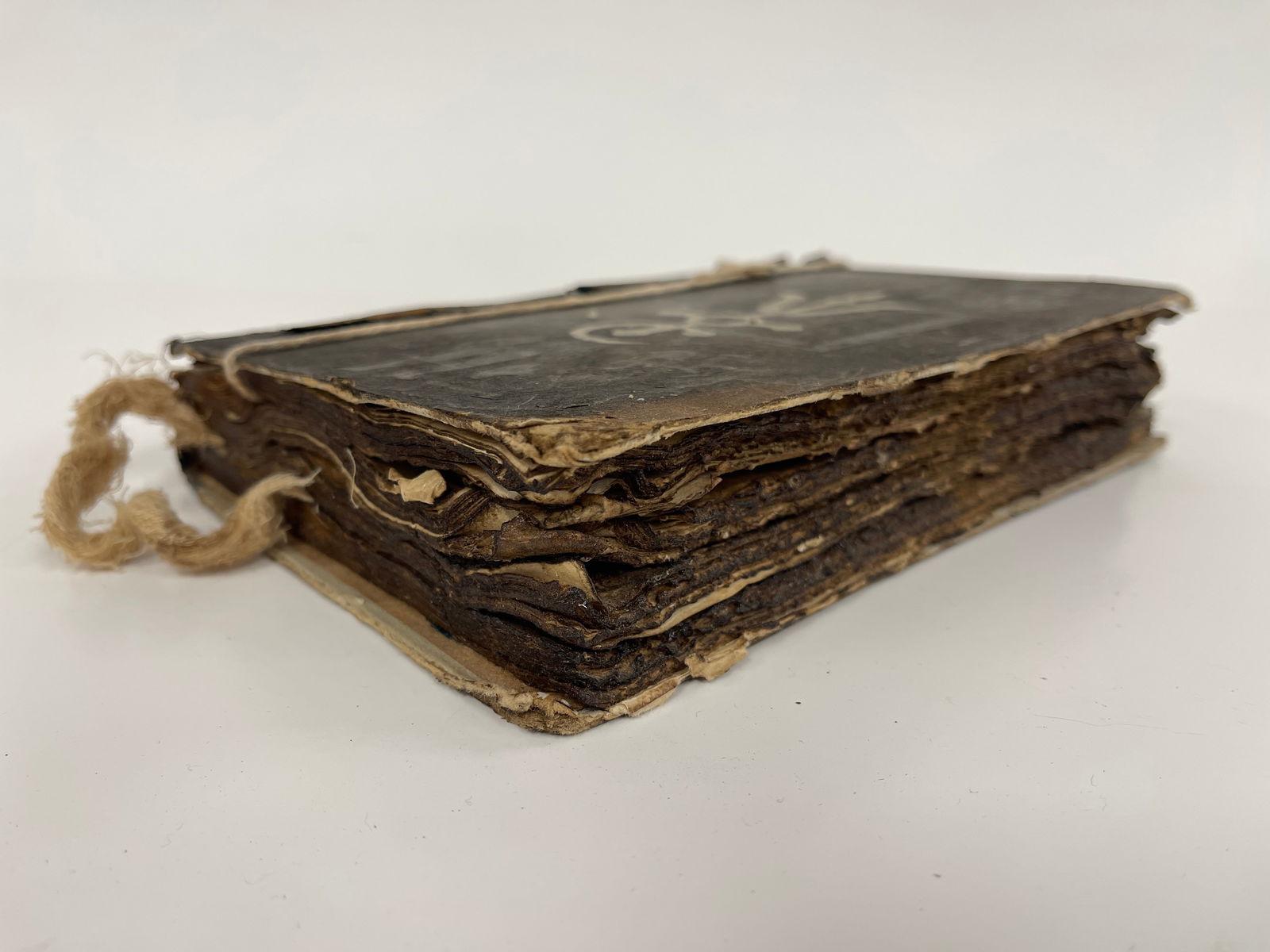 EARLY BOOK ON WITCHCRAFT - 5