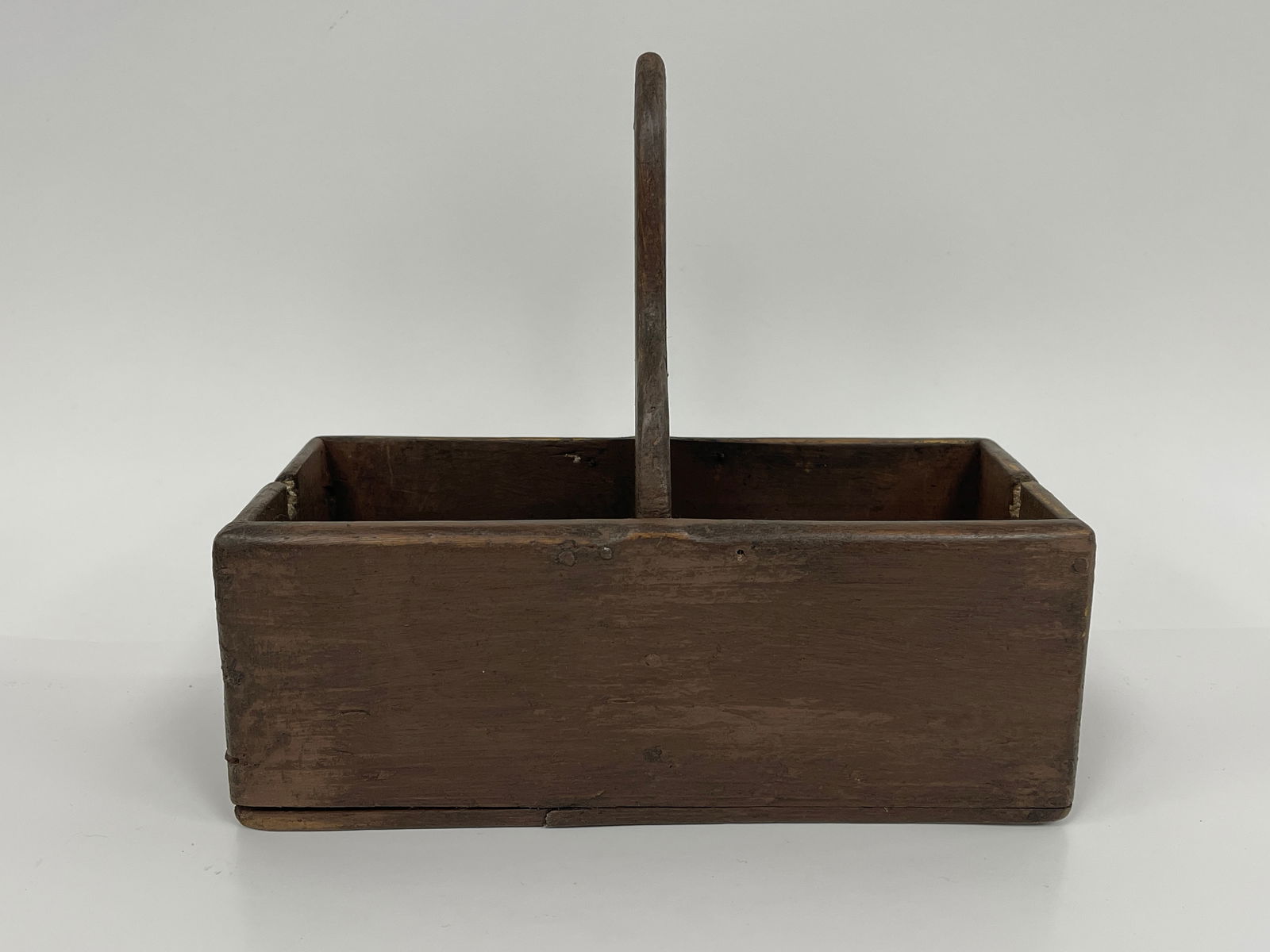 early medial handle double bay cobbler's tack box (1 of 4)