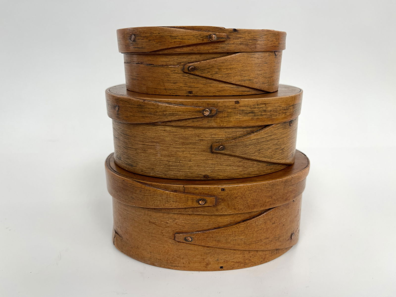 GROUPING OF THREE OVAL SHAKER BOXES (1 of 5)