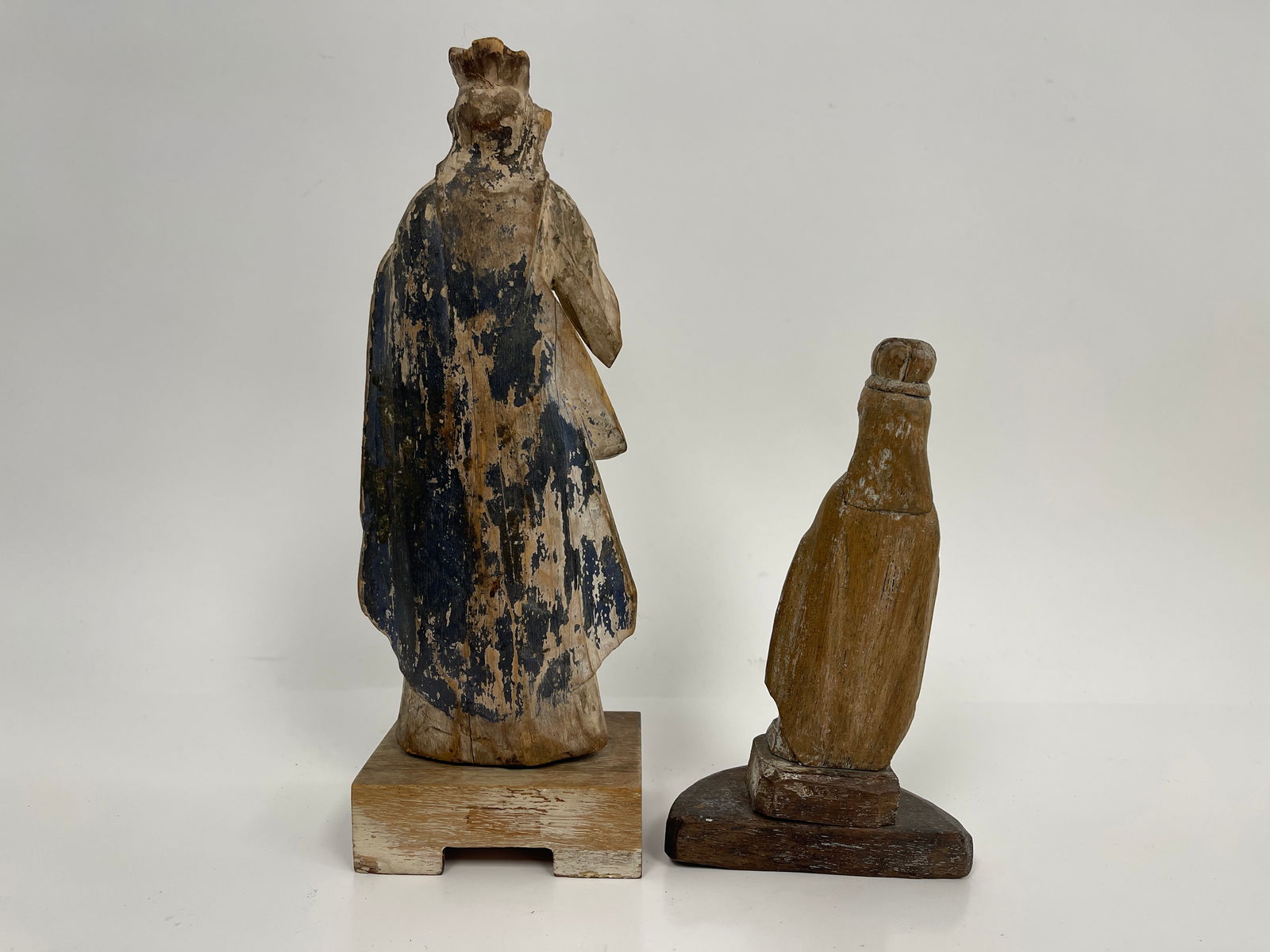 TWO EARLY SANTOS - 3