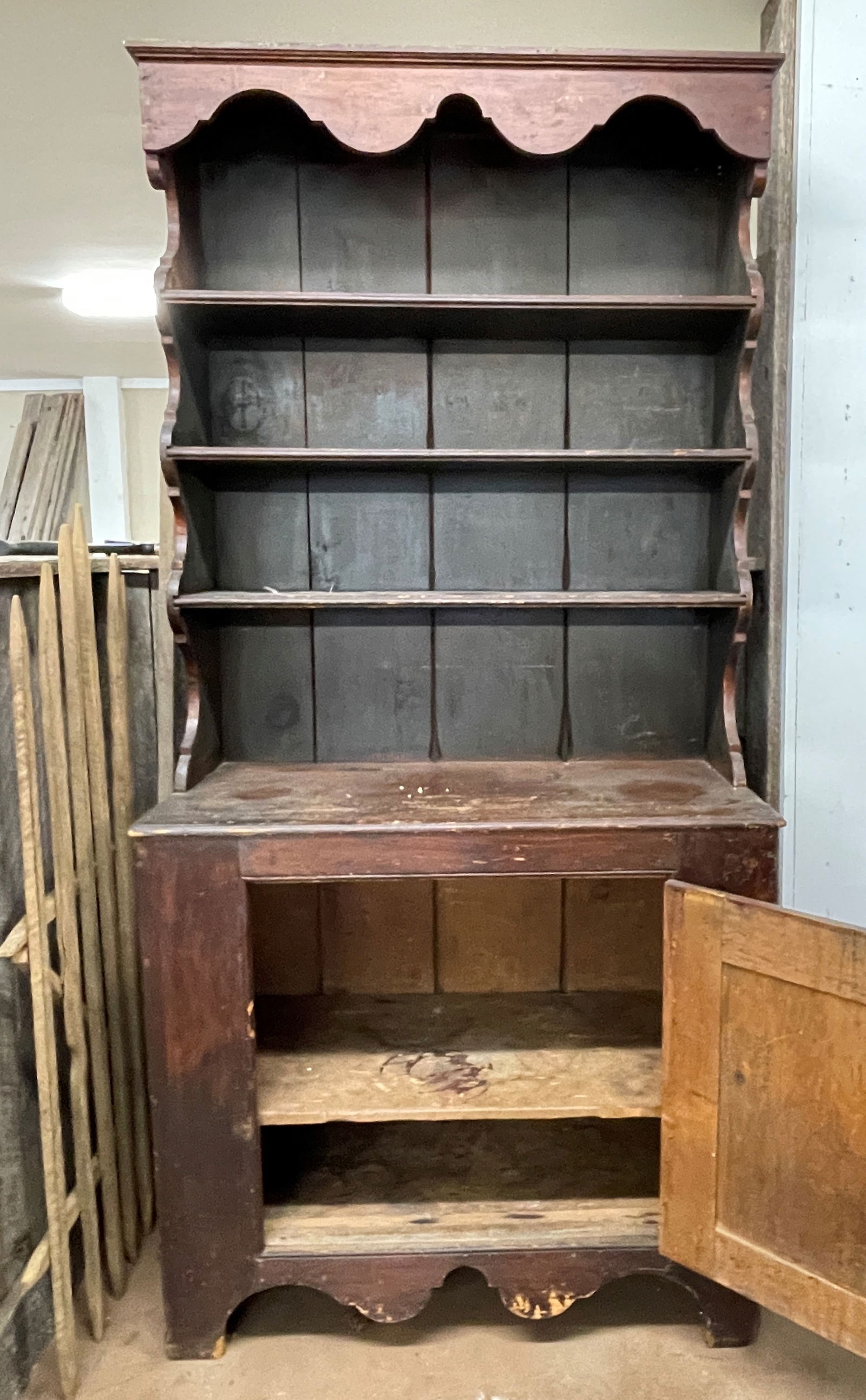 EARLY OPEN TOP STEPBACK CUPBOARD - 2