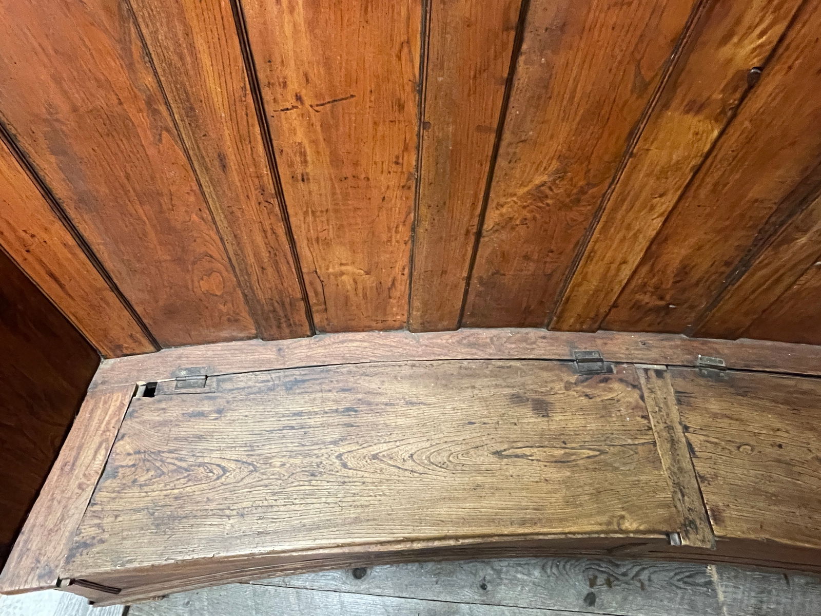 RARE EARLY SETTLE BENCH - 3