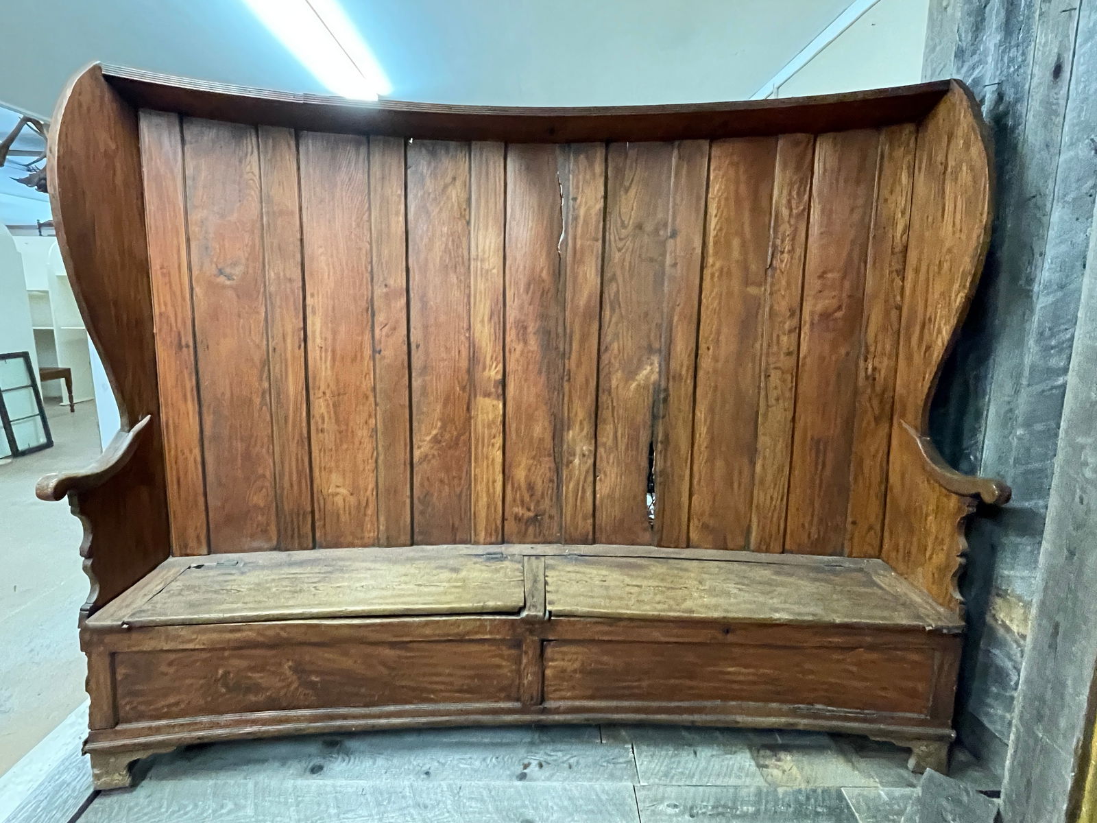 RARE EARLY SETTLE BENCH - 4