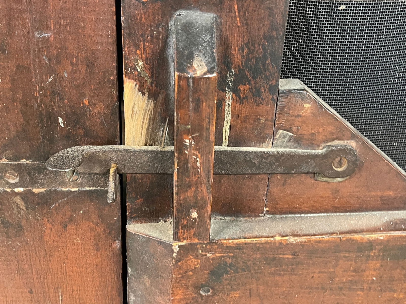 PRIMITIVE JELLY CUPBOARD / PIE SAFE - 5