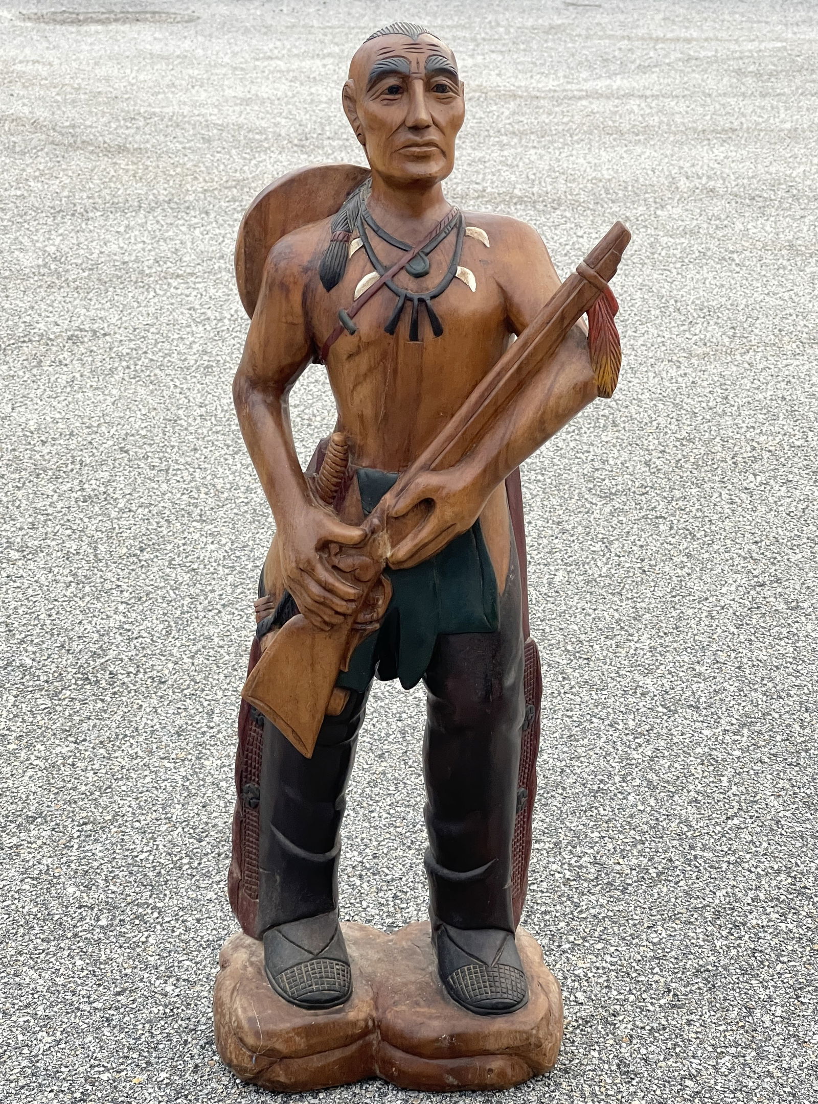 CARVED COUNTERTOP SIZE CIGAR STORE INDIAN (1 of 4)