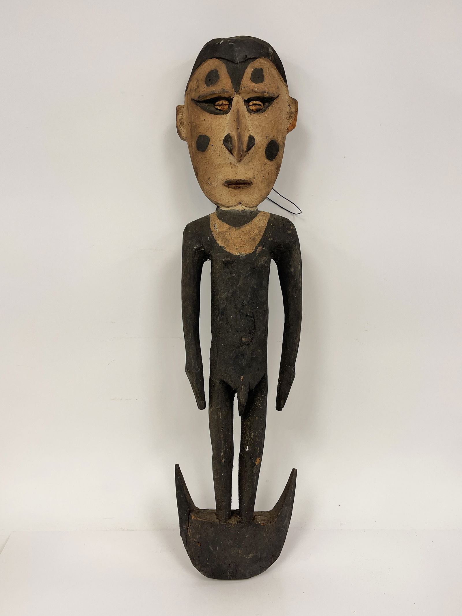 PAPUA NEW GUINEA BASKET HOOK: PAPUA NEW GUINEA BASKET HOOK, AS IS