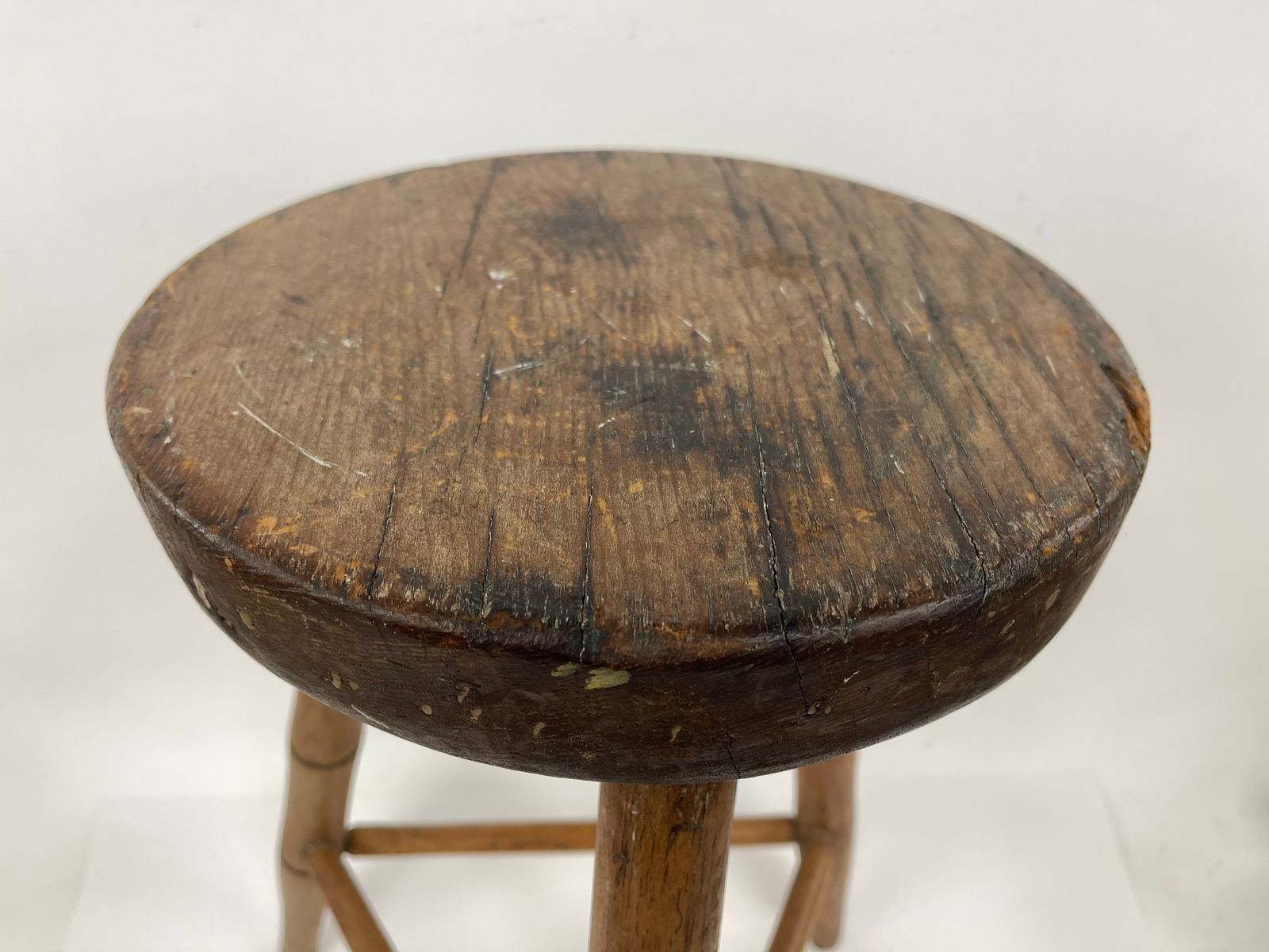 WINDSOR STYLE STOOL - 3
